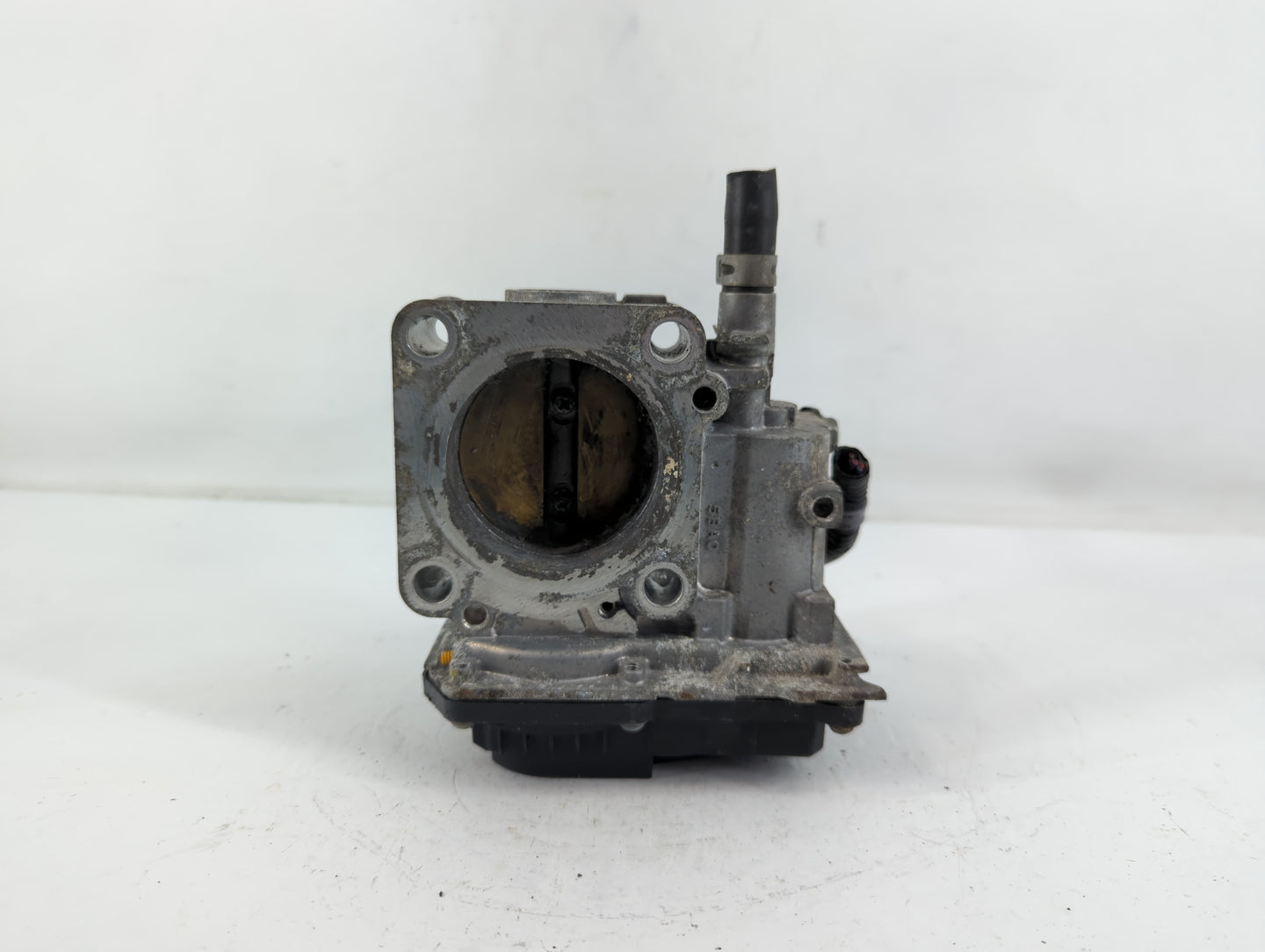 2016-2022 Honda Civic Throttle Body P/N:177812 GMFMA 160127 Fits Fits 2016 2017 2018 2019 2020 2021 2022 OEM Used Auto Parts