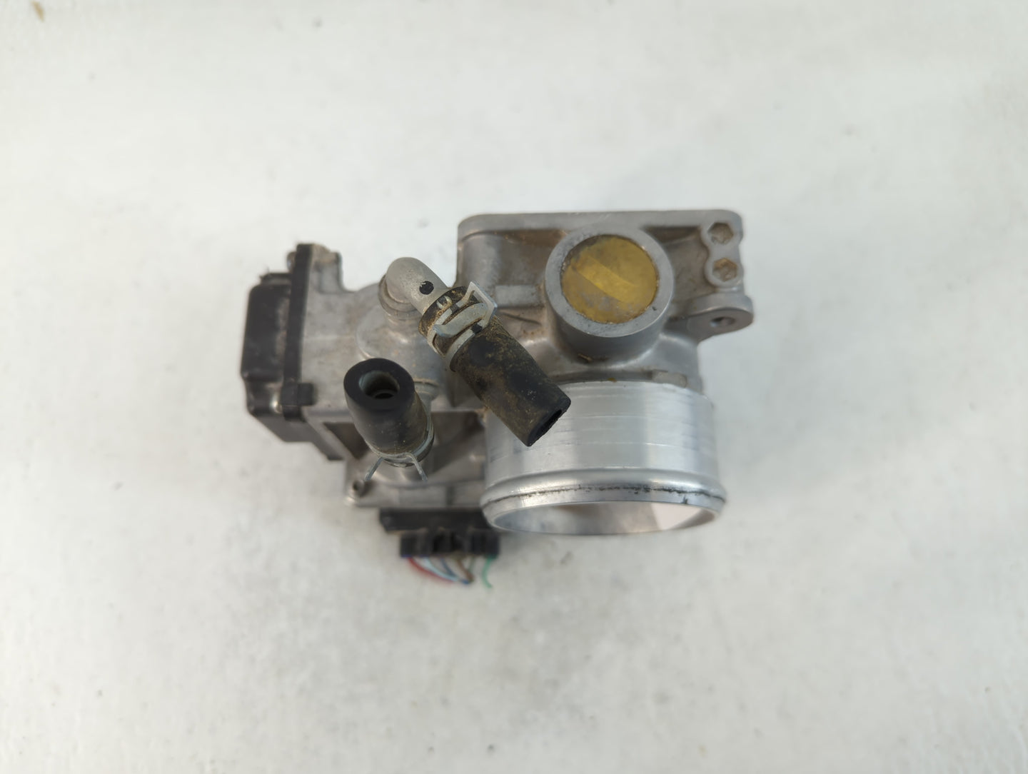 2016-2022 Honda Civic Throttle Body P/N:125408 M60104, GMG9A Fits Fits 2016 2017 2018 2019 2020 2021 2022 OEM Used Auto Part
