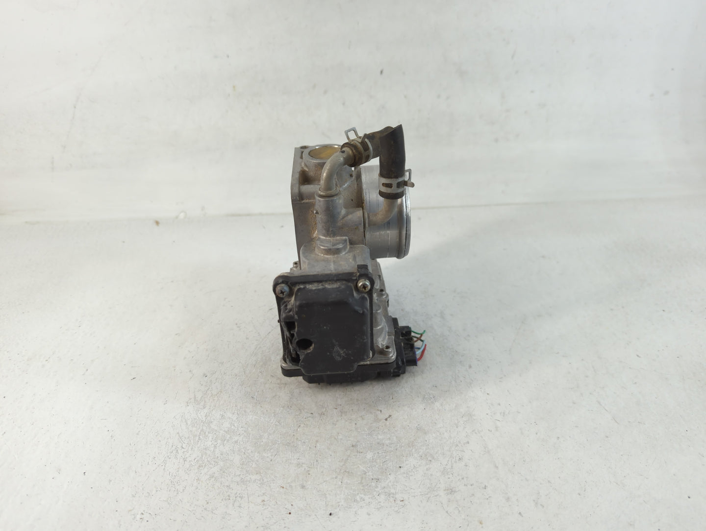 2016-2022 Honda Civic Throttle Body P/N:125408 M60104, GMG9A Fits Fits 2016 2017 2018 2019 2020 2021 2022 OEM Used Auto Part