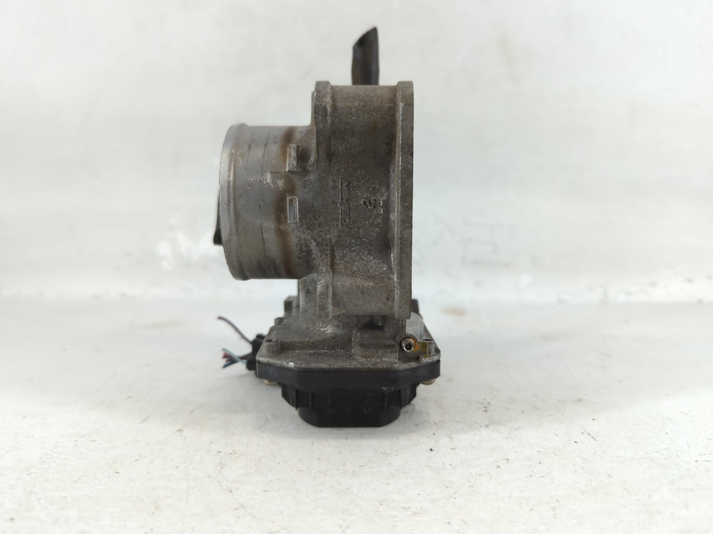 2016-2022 Honda Civic Throttle Body P/N:324798 M60405, GMH1A Fits Fits 2016 2017 2018 2019 2020 2021 2022 OEM Used Auto Part