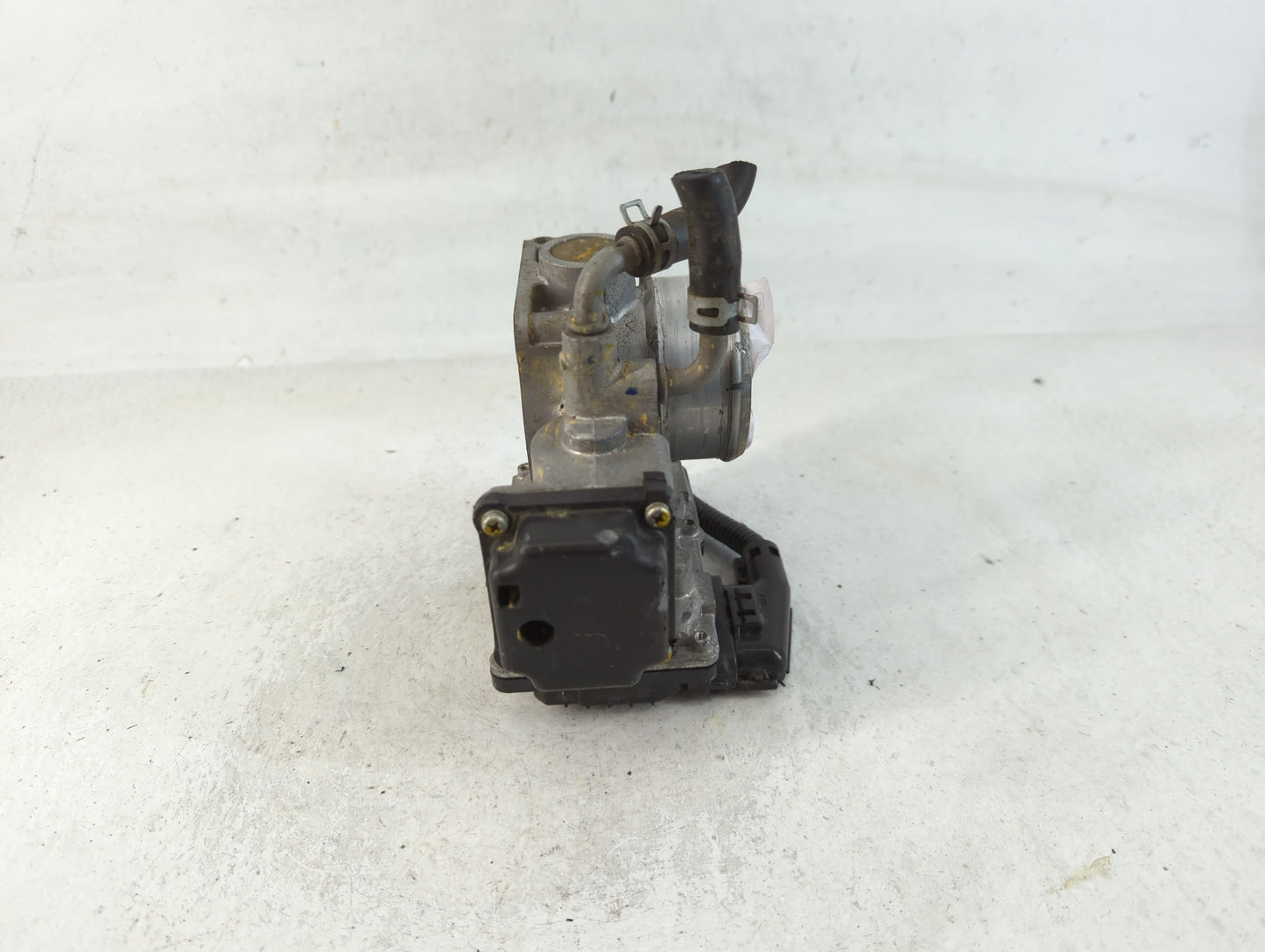 2016-2022 Honda Civic Throttle Body P/N:281580 M60315, GMG9A Fits Fits 2016 2017 2018 2019 2020 2021 2022 OEM Used Auto Part