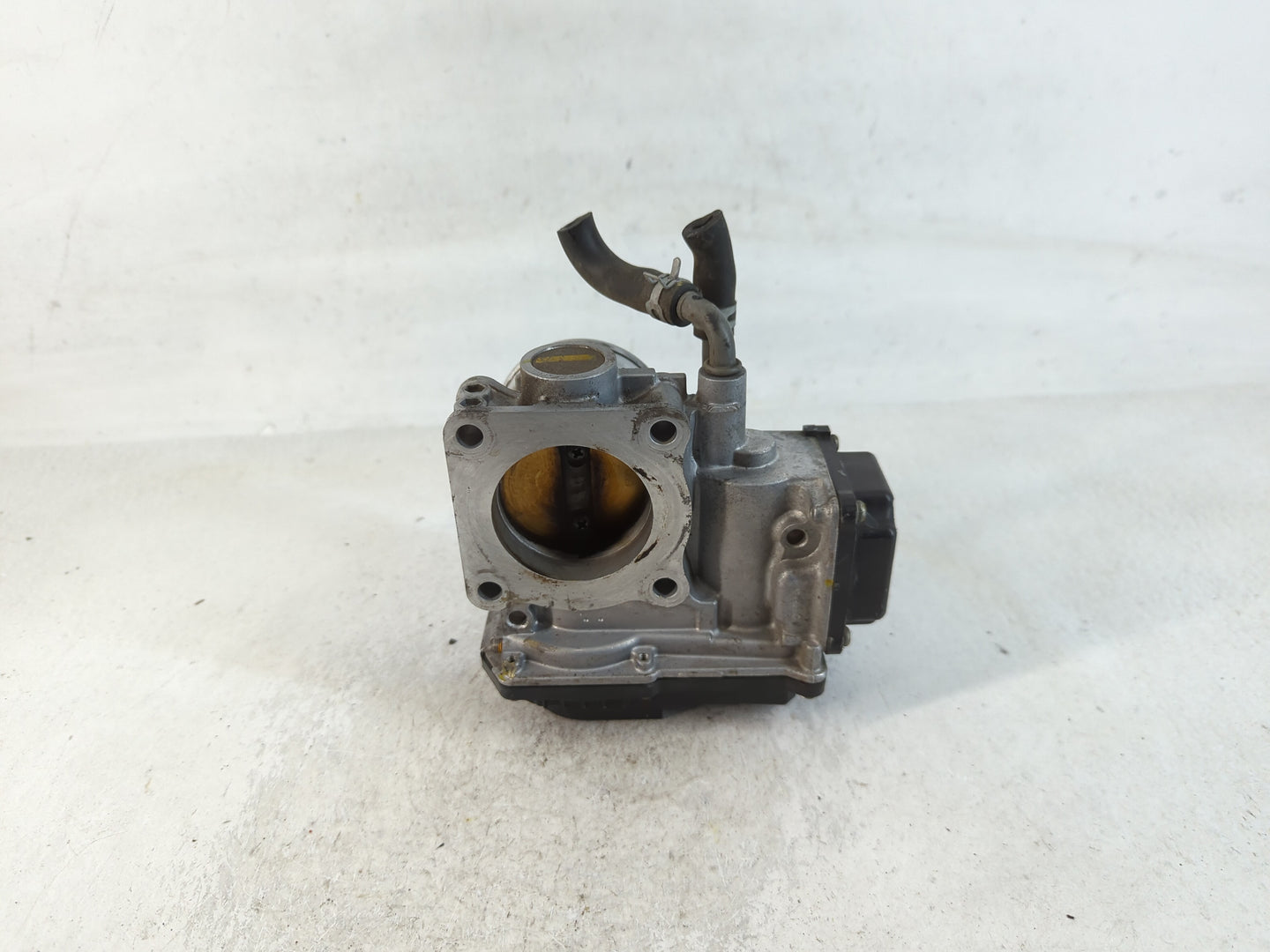 2016-2022 Honda Civic Throttle Body P/N:M22856018402 GMG9A Fits Fits 2016 2017 2018 2019 2020 2021 2022 OEM Used Auto Parts 