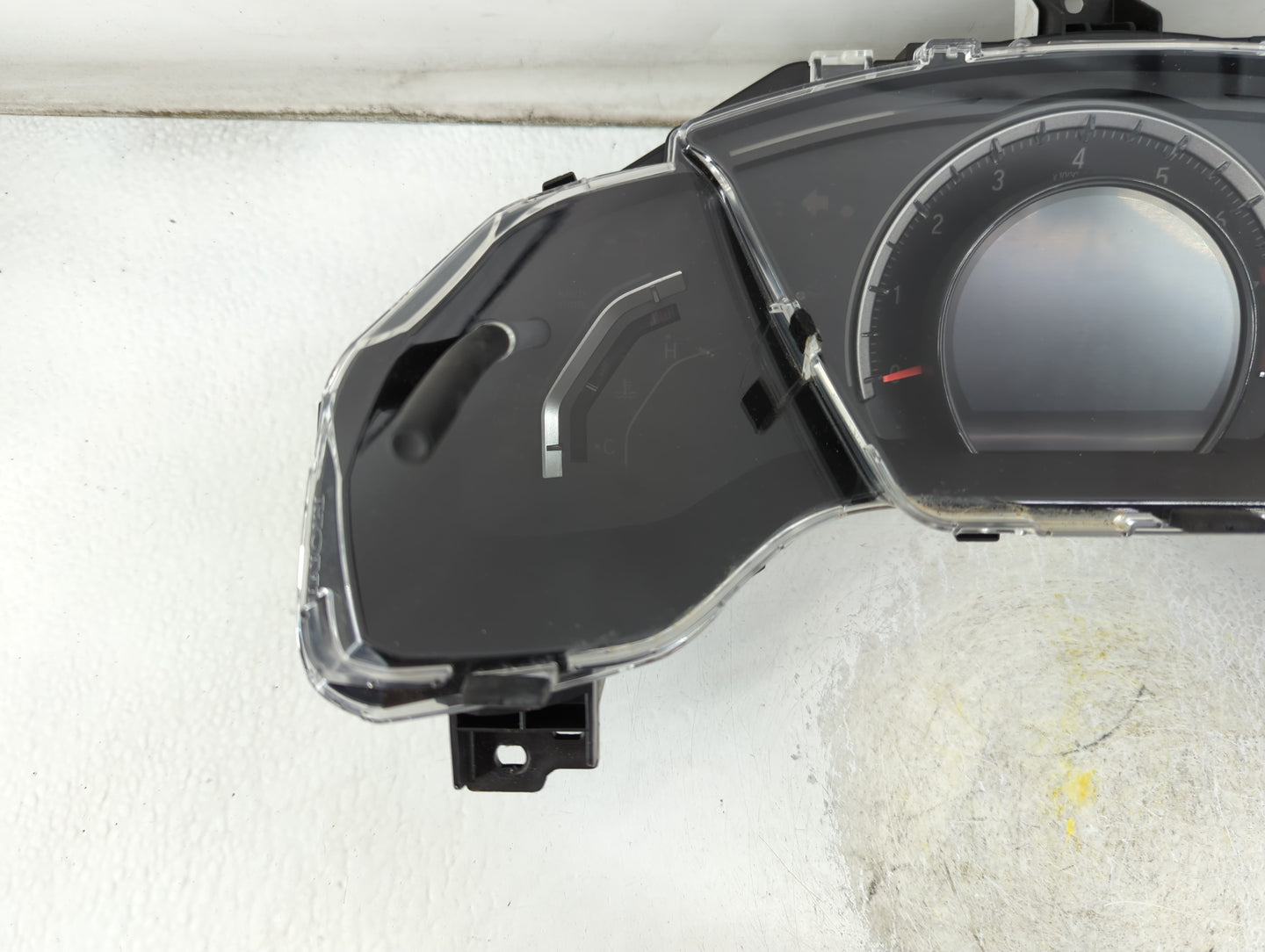 2016-2018 Honda Civic Instrument Cluster Speedometer Gauges P/N:78100-TBA-A310-M1 Fits Fits 2016 2017 2018 OEM Used Auto Par