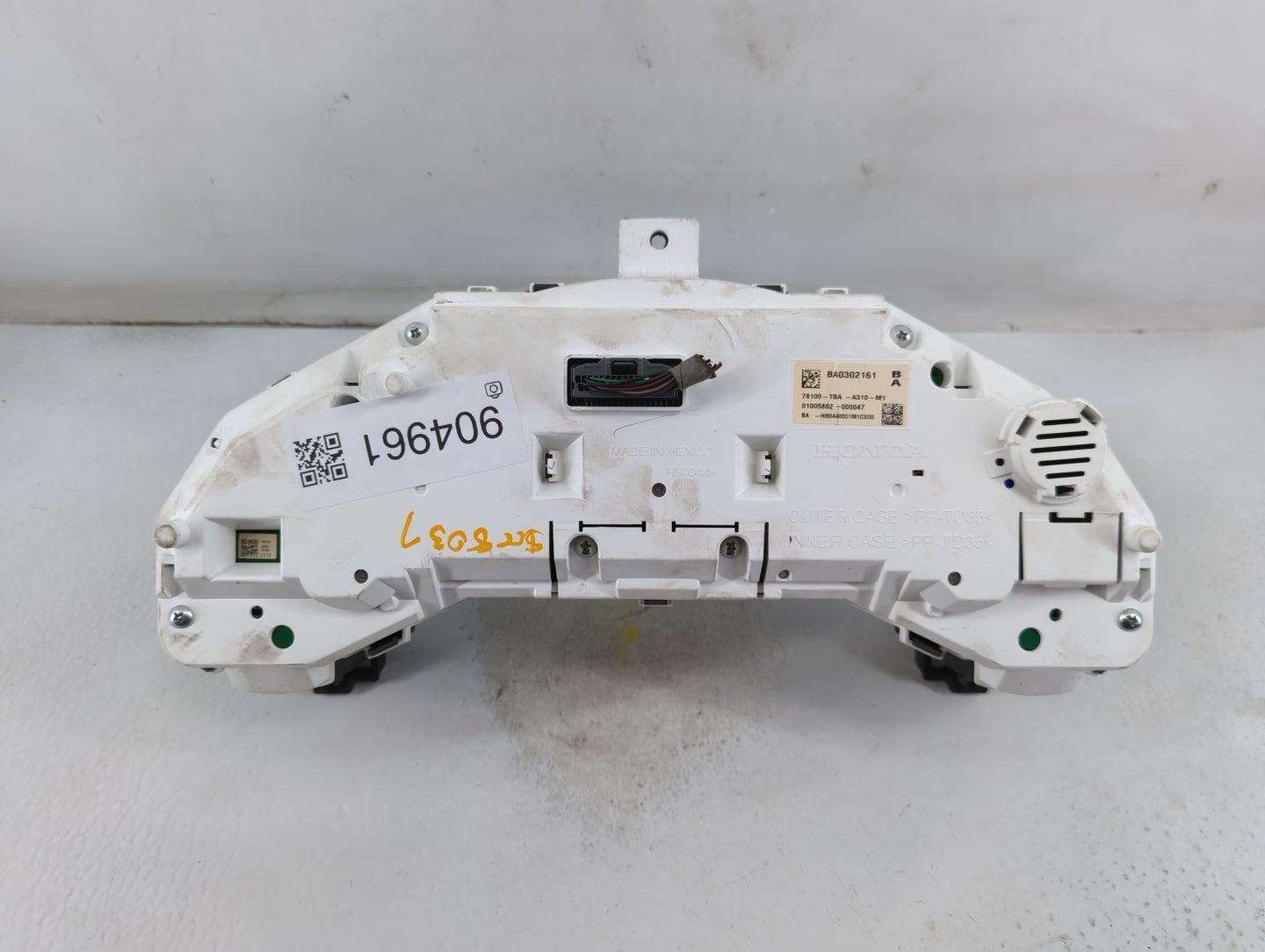 2016-2018 Honda Civic Instrument Cluster Speedometer Gauges P/N:78100-TBA-A310-M1 Fits Fits 2016 2017 2018 OEM Used Auto Par