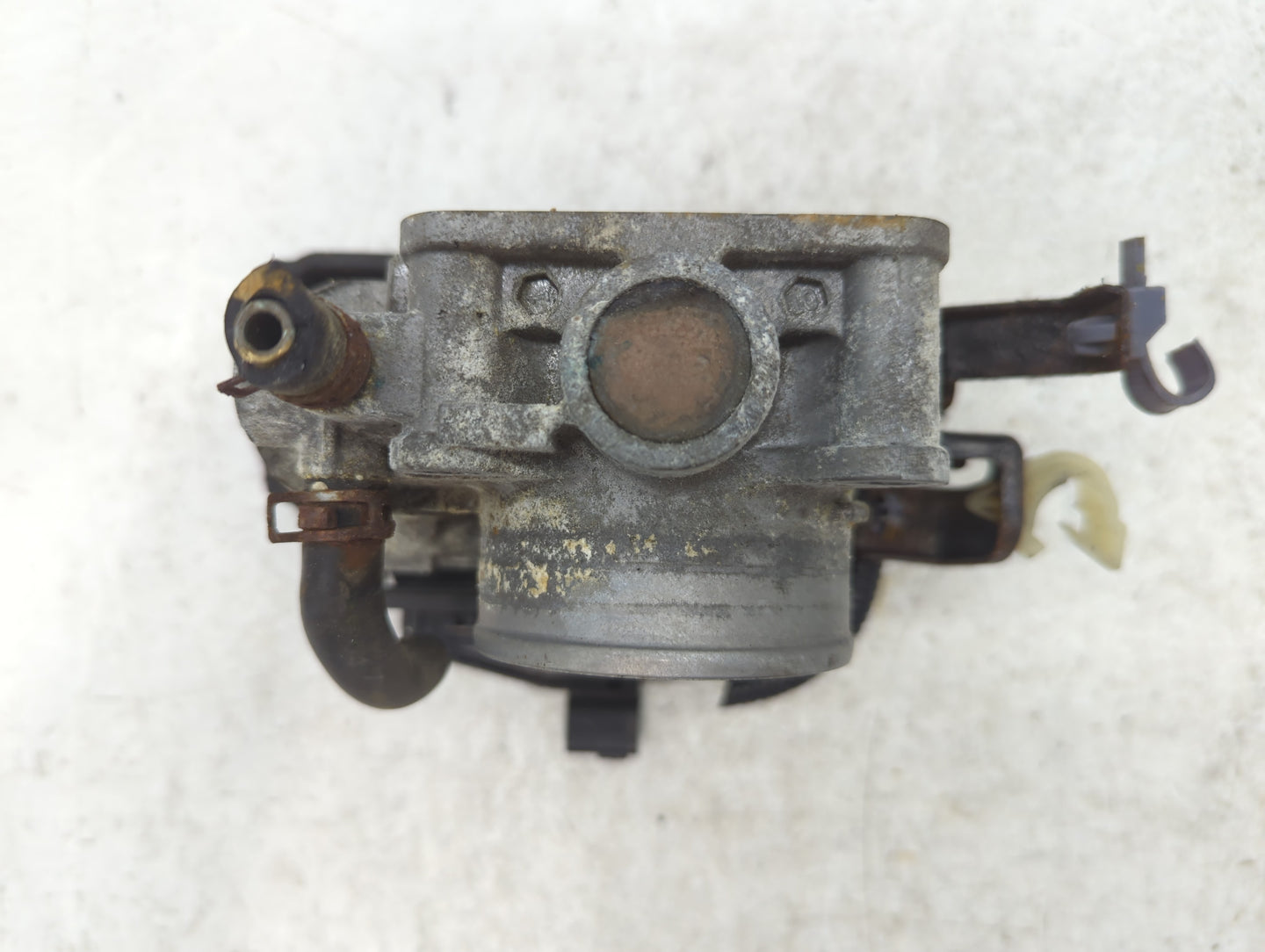2015-2019 Honda Cr-V Throttle Body Fits Fits 2013 2014 2015 2016 2017 2018 2019 2020 2021 2022 OEM Used Auto Parts - Oemused