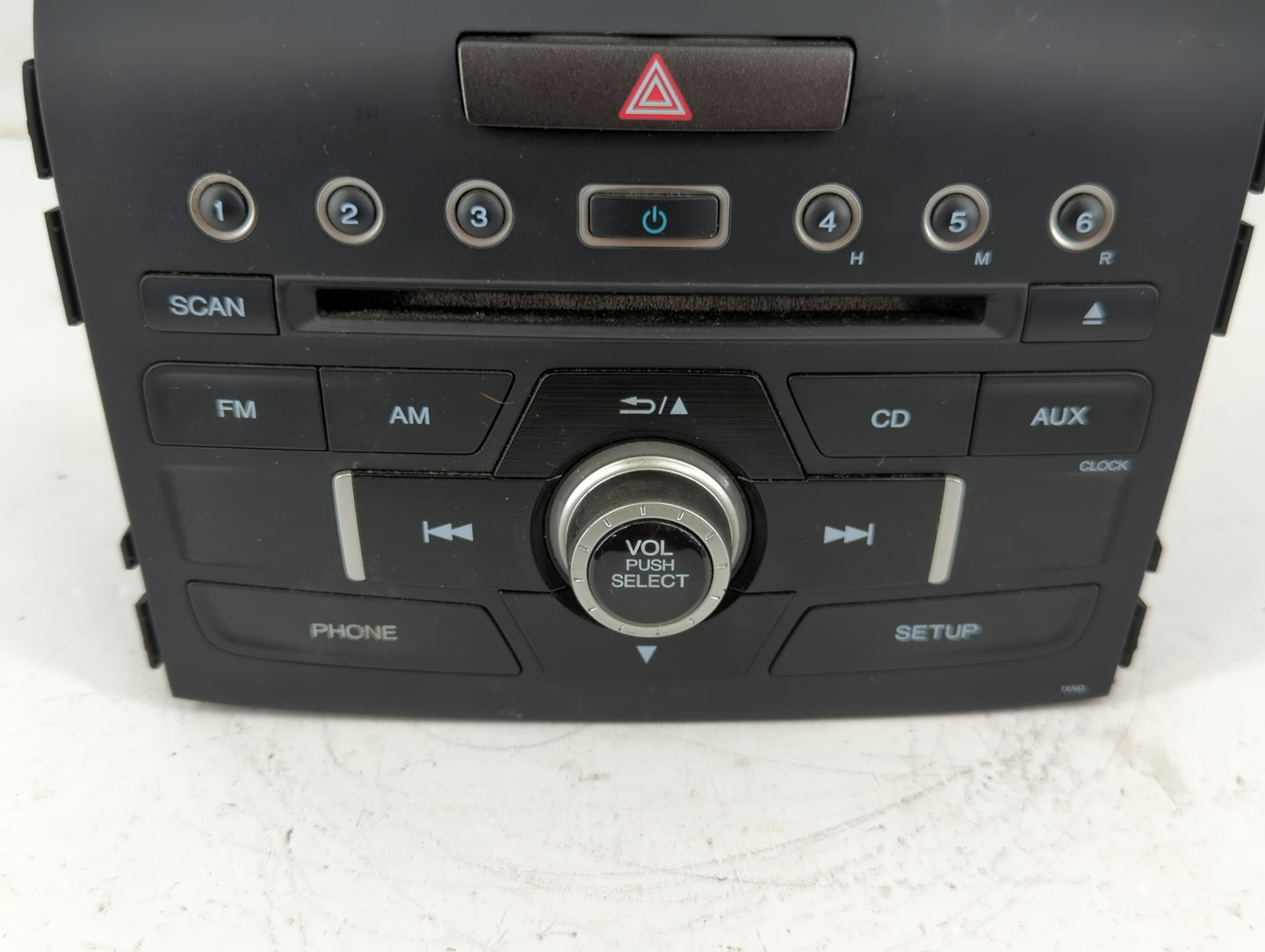2016 Honda Cr-V Radio AM FM Cd Player Receiver Replacement P/N:39100-T0A-A911-M1 Fits OEM Used Auto Parts - Oemusedautoparts