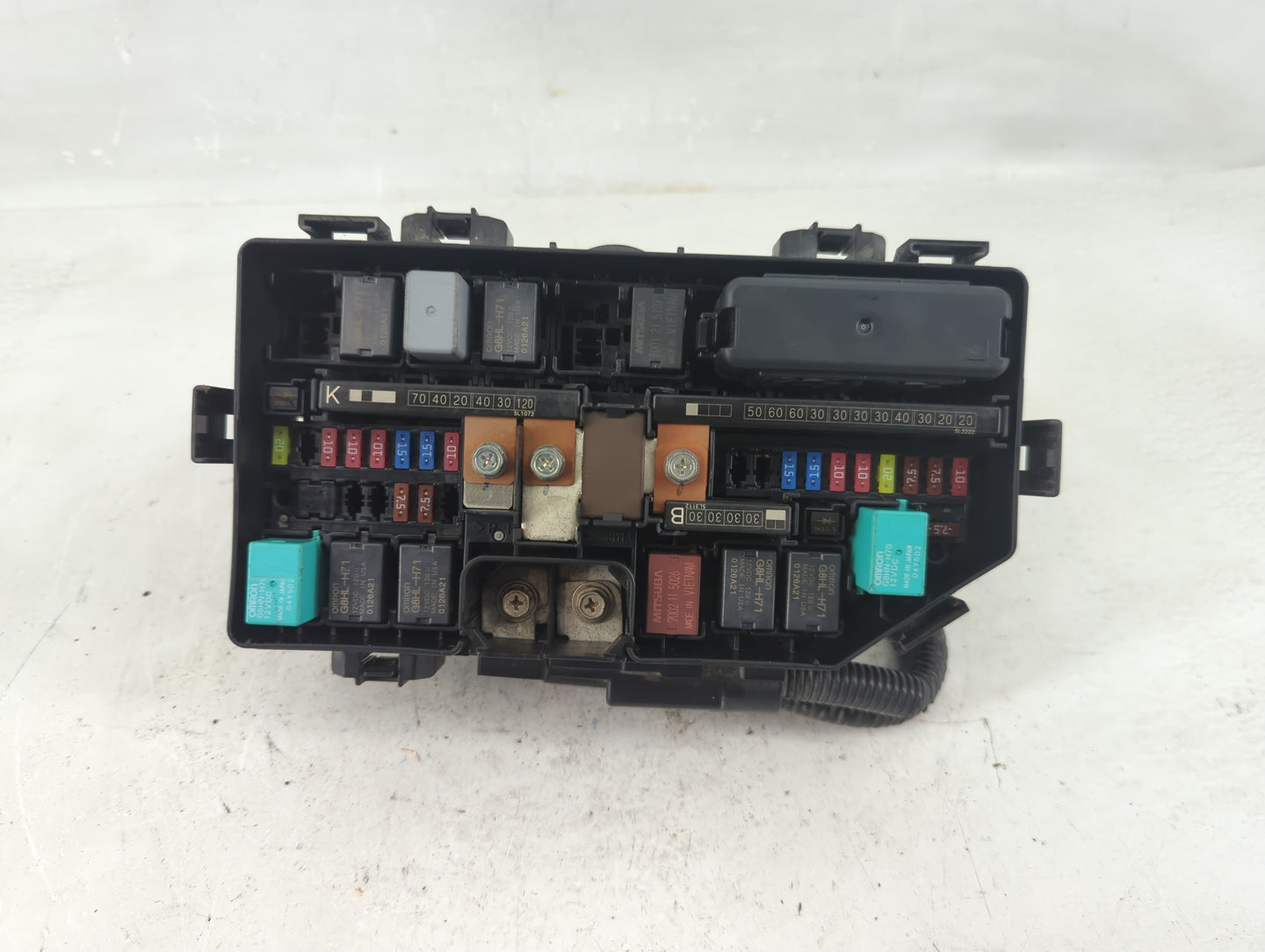 2015-2016 Honda Cr-V Fusebox Fuse Box Panel Relay Module Fits Fits 2015 2016 OEM Used Auto Parts - Oemusedautoparts1.com