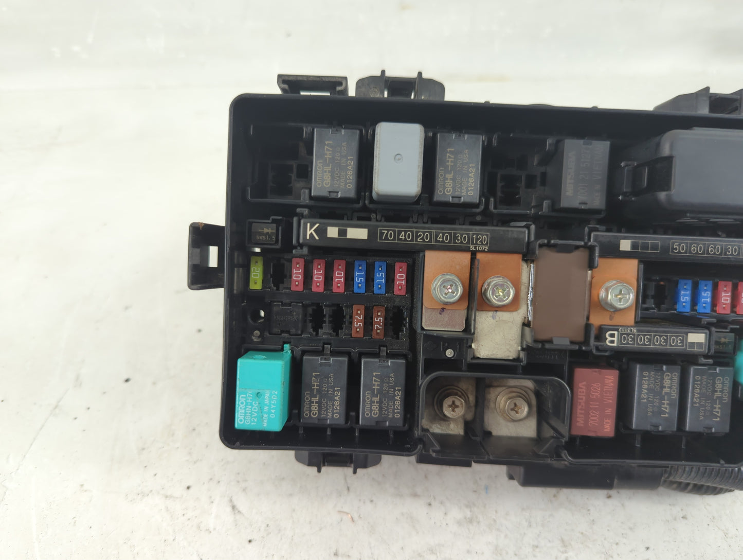 2015-2016 Honda Cr-V Fusebox Fuse Box Panel Relay Module Fits Fits 2015 2016 OEM Used Auto Parts - Oemusedautoparts1.com