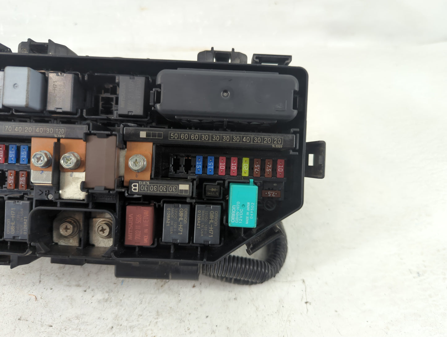 2015-2016 Honda Cr-V Fusebox Fuse Box Panel Relay Module Fits Fits 2015 2016 OEM Used Auto Parts - Oemusedautoparts1.com