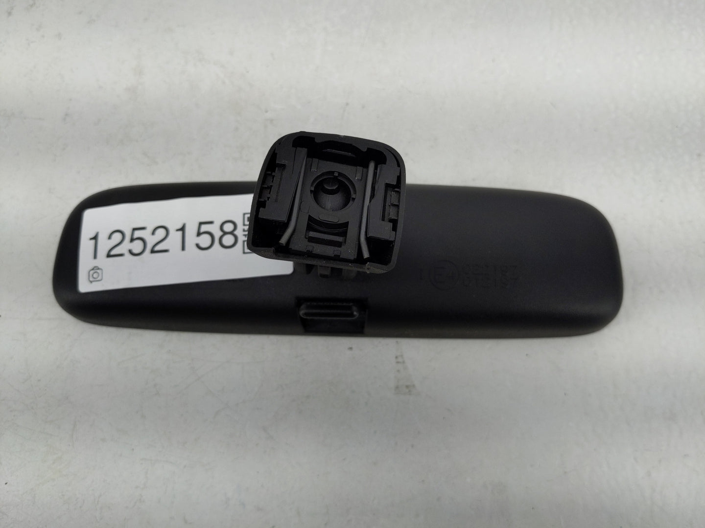 2015-2016 Honda Cr-V Interior Rear View Mirror Replacement OEM P/N:E4012197 E4022197 Fits Fits 2015 2016 OEM Used Auto Parts