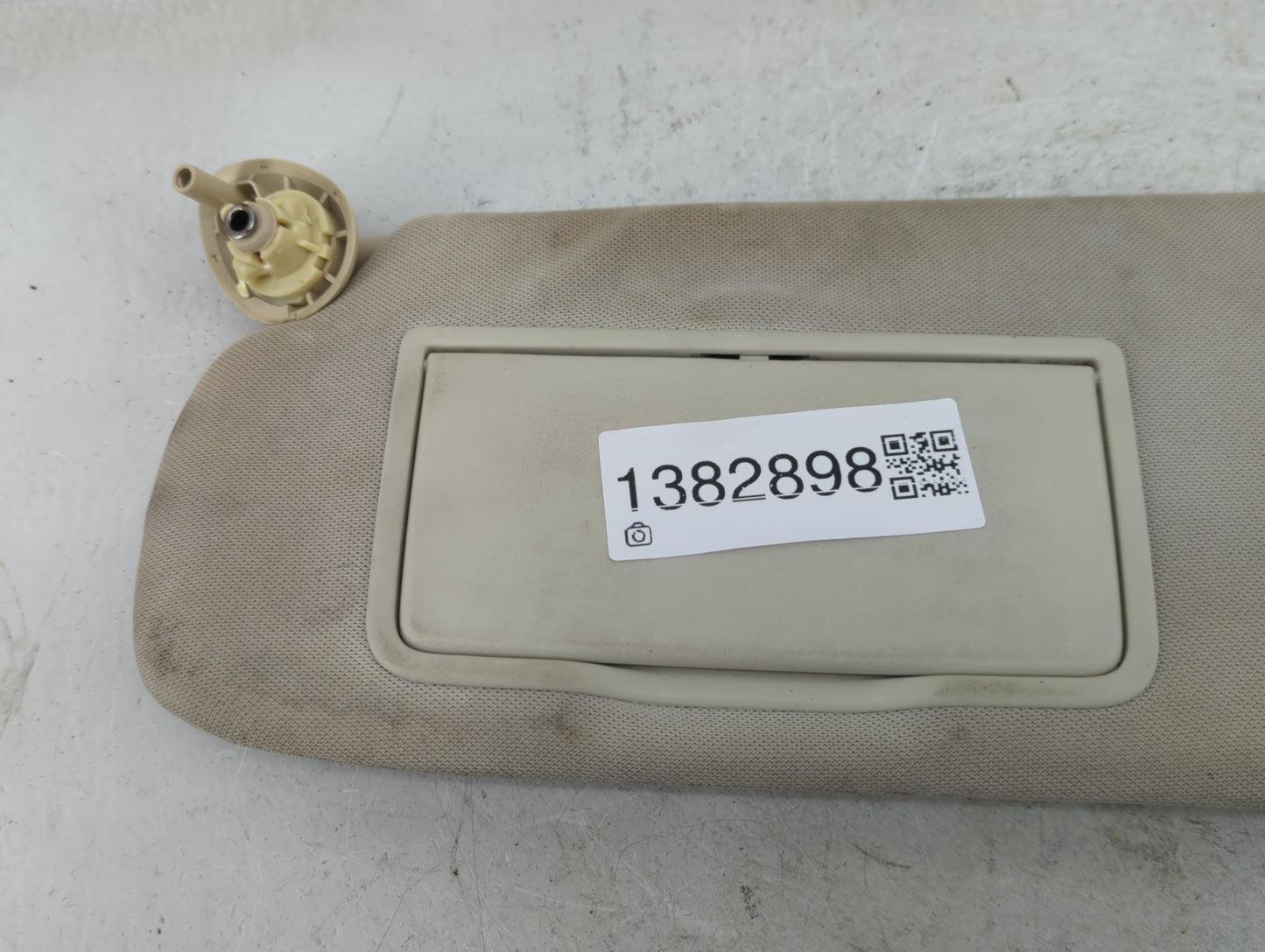 2015-2016 Honda Cr-V Sun Visor Shade Replacement Driver Left Mirror Fits Fits 2015 2016 OEM Used Auto Parts - Oemusedautopar