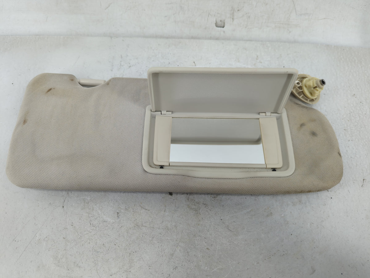 2015-2016 Honda Cr-V Sun Visor Shade Replacement Passenger Right Mirror Fits Fits 2015 2016 OEM Used Auto Parts - Oemusedaut