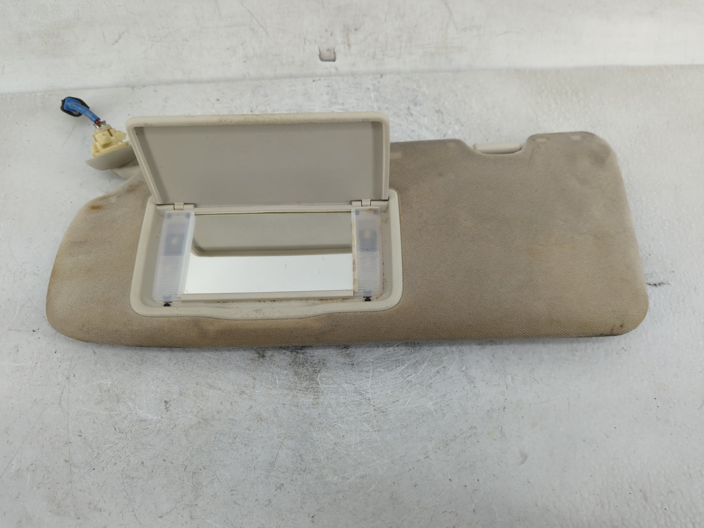 2015-2016 Honda Cr-V Sun Visor Shade Replacement Driver Left Mirror Fits Fits 2015 2016 OEM Used Auto Parts - Oemusedautopar