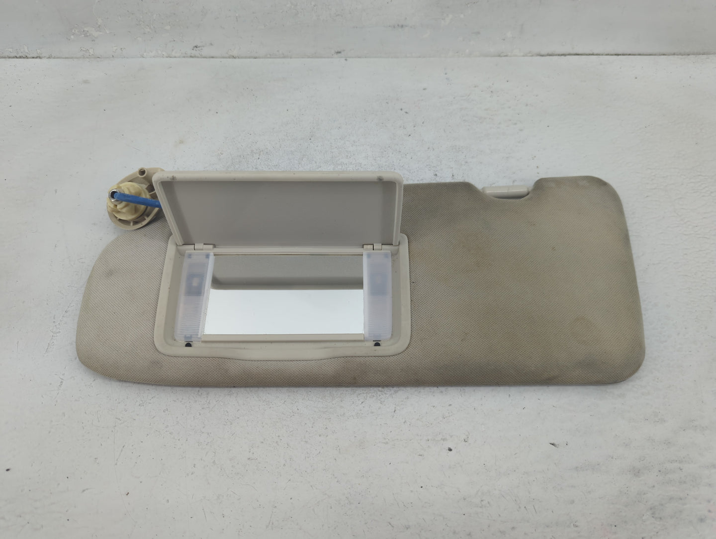 2015-2016 Honda Cr-V Sun Visor Shade Replacement Driver Left Mirror Fits Fits 2015 2016 OEM Used Auto Parts - Oemusedautopar