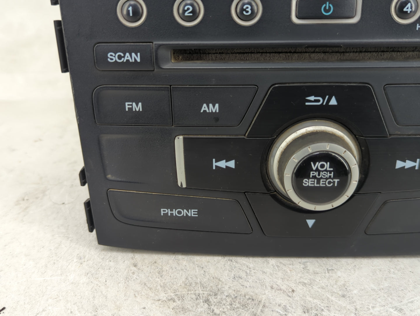 2015-2016 Honda Cr-V Radio AM FM Cd Player Receiver Replacement P/N:39100-T0A-A911-M1 Fits Fits 2015 2016 OEM Used Auto Part