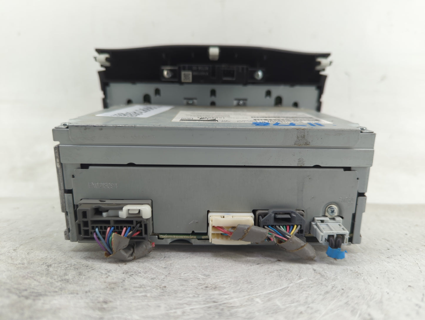 2015-2016 Honda Cr-V Radio AM FM Cd Player Receiver Replacement P/N:39100-T0A-A911-M1 Fits Fits 2015 2016 OEM Used Auto Part