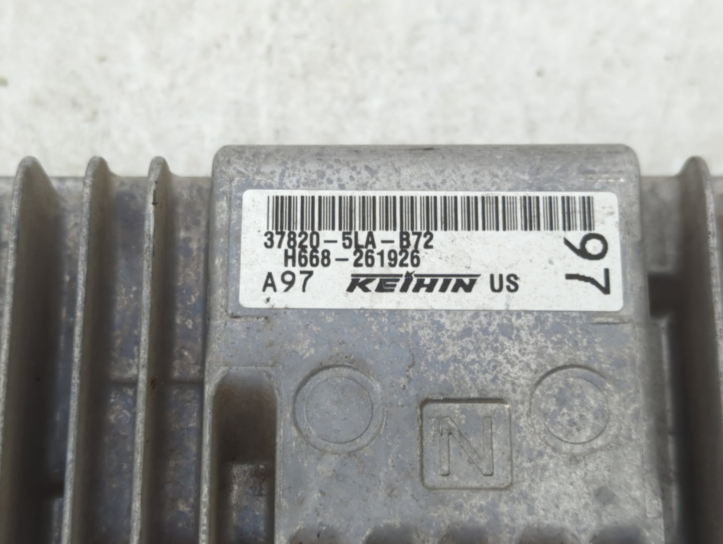 2016 Honda Cr-V PCM Engine Control Computer ECU ECM PCU OEM P/N:378200-5LA-B72 Fits OEM Used Auto Parts - Oemusedautoparts1.