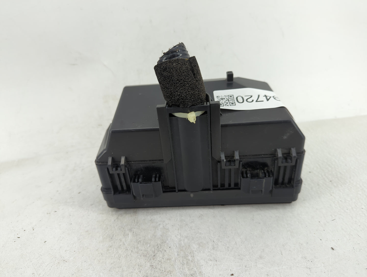 2015-2016 Honda Cr-V Fusebox Fuse Box Panel Relay Module P/N:T1W A010 A0 Fits Fits 2015 2016 OEM Used Auto Parts - Oemusedau