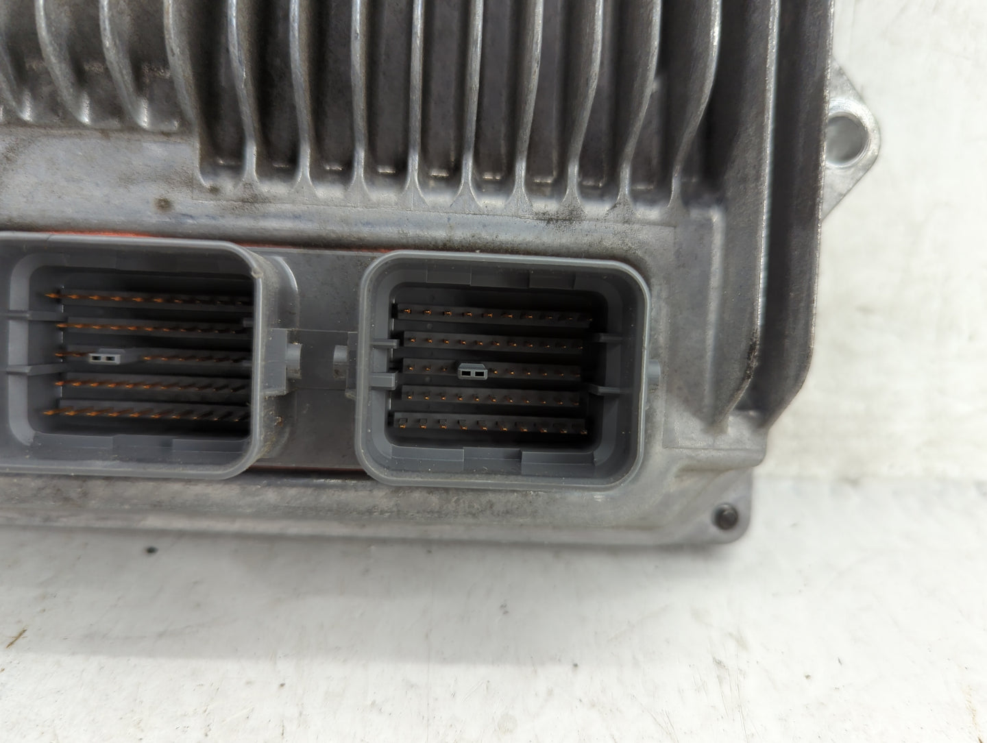 2016 Honda Cr-V PCM Engine Control Computer ECU ECM PCU OEM P/N:37820-5LA-B61 Fits OEM Used Auto Parts - Oemusedautoparts1.c