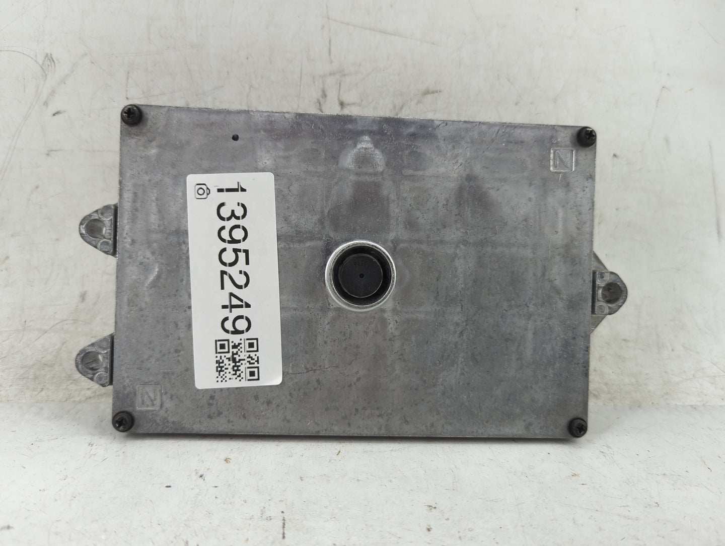 2016 Honda Cr-V PCM Engine Control Computer ECU ECM PCU OEM P/N:37820-5LA-B42 Fits OEM Used Auto Parts - Oemusedautoparts1.c