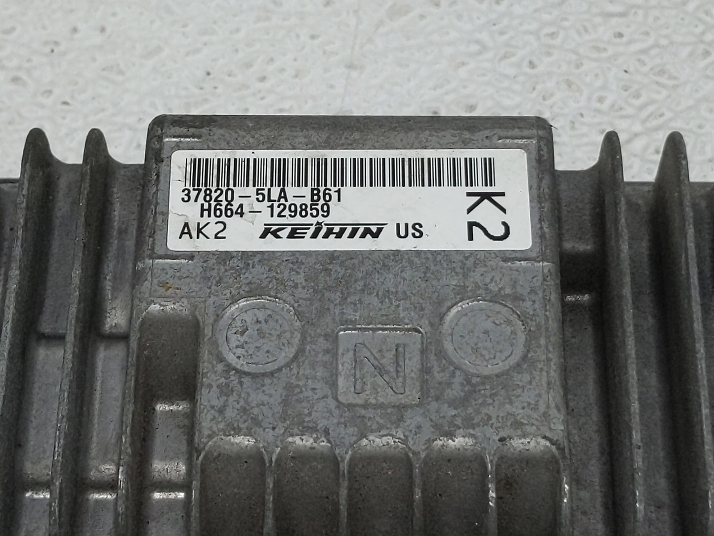2016 Honda Cr-V PCM Engine Control Computer ECU ECM PCU OEM P/N:37820-5LA-B61 Fits OEM Used Auto Parts - Oemusedautoparts1.c
