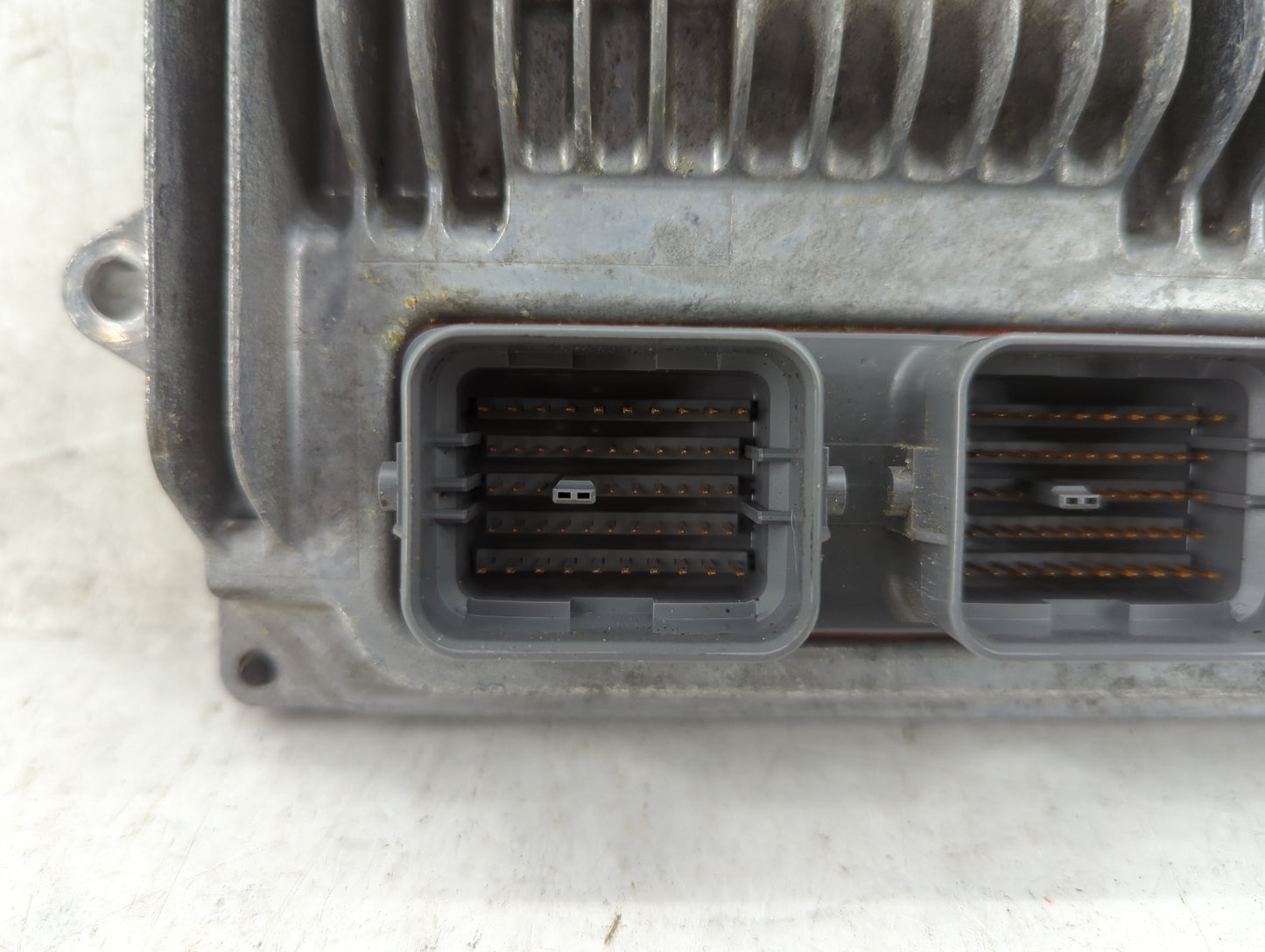 2016 Honda Cr-V PCM Engine Control Computer ECU ECM PCU OEM P/N:37820-5LA-B61 Fits OEM Used Auto Parts - Oemusedautoparts1.c