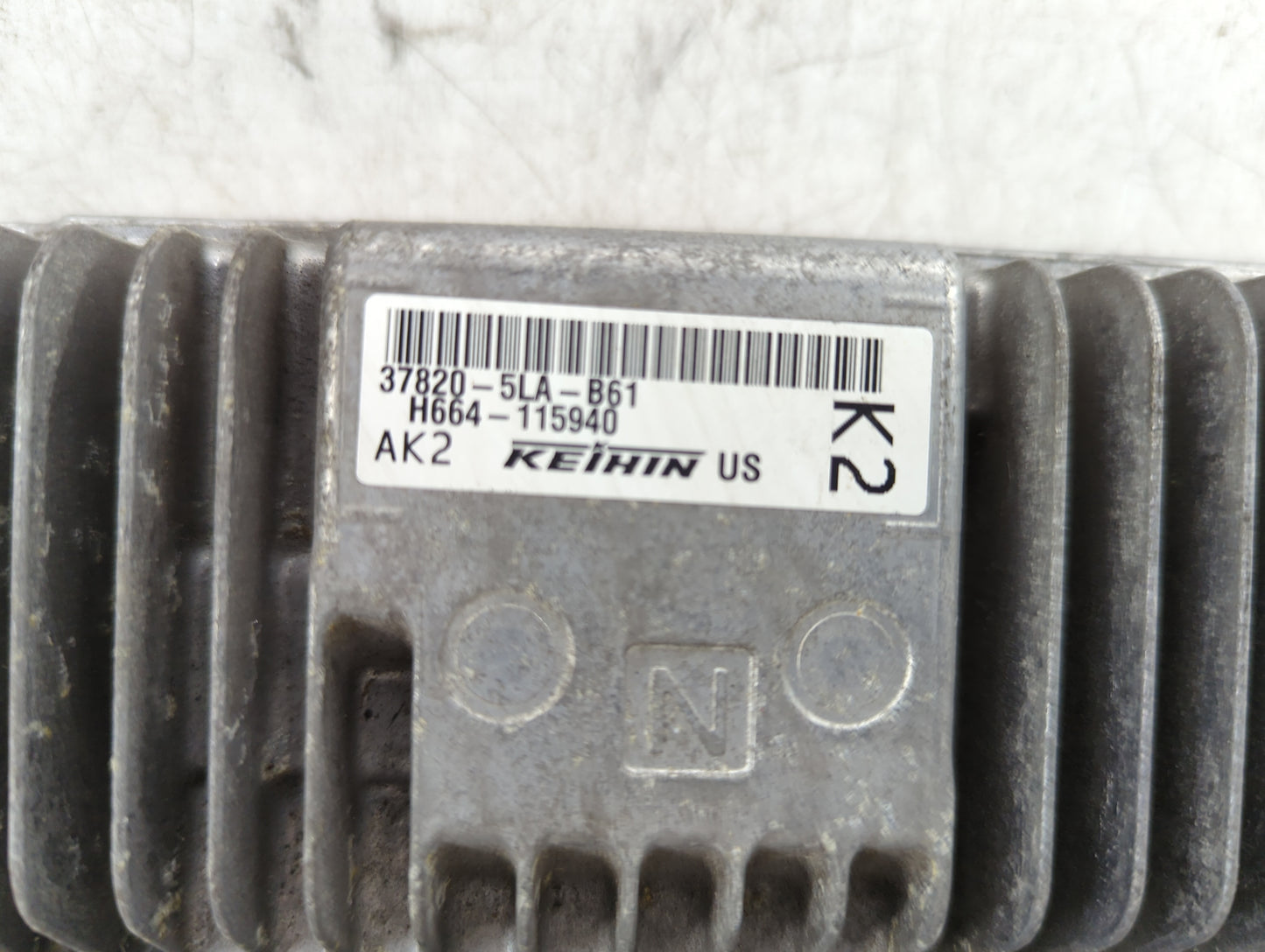 2016 Honda Cr-V PCM Engine Control Computer ECU ECM PCU OEM P/N:37820-5LA-B61 Fits OEM Used Auto Parts - Oemusedautoparts1.c