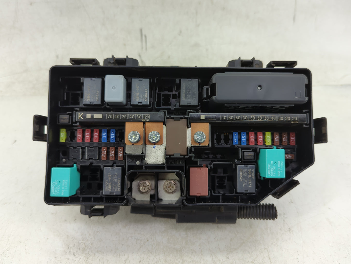 2015-2016 Honda Cr-V Fusebox Fuse Box Panel Relay Module P/N:T1W A010 A0 Fits Fits 2015 2016 OEM Used Auto Parts - Oemusedau