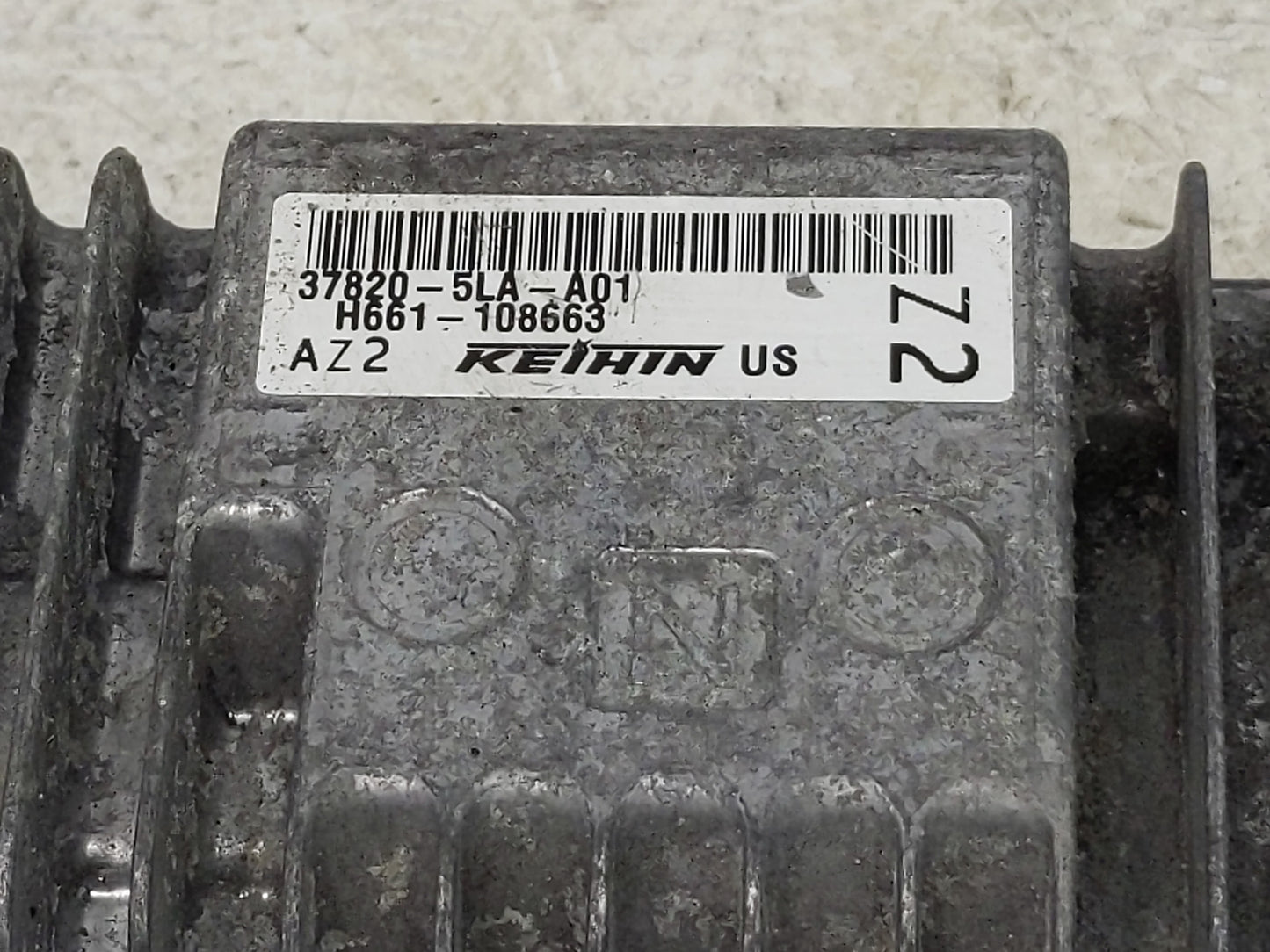 2016 Honda Cr-V PCM Engine Control Computer ECU ECM PCU OEM P/N:37820-5LA-A01 Fits OEM Used Auto Parts - Oemusedautoparts1.c