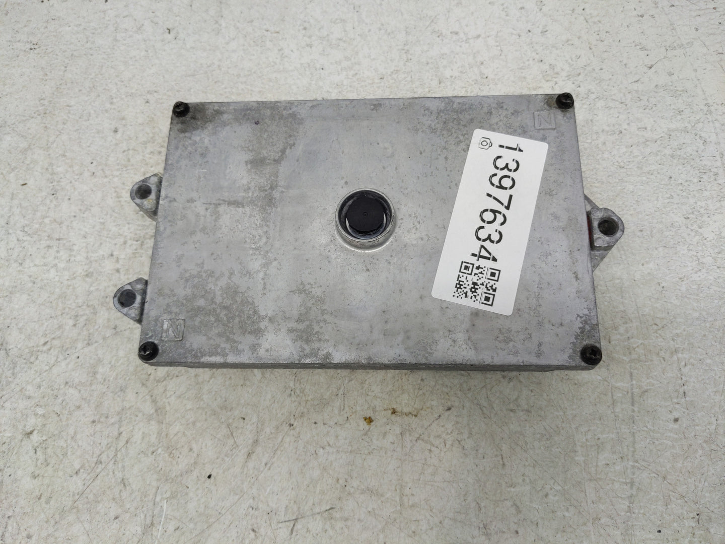 2016 Honda Cr-V PCM Engine Control Computer ECU ECM PCU OEM P/N:37820-5LA-A01 Fits OEM Used Auto Parts - Oemusedautoparts1.c