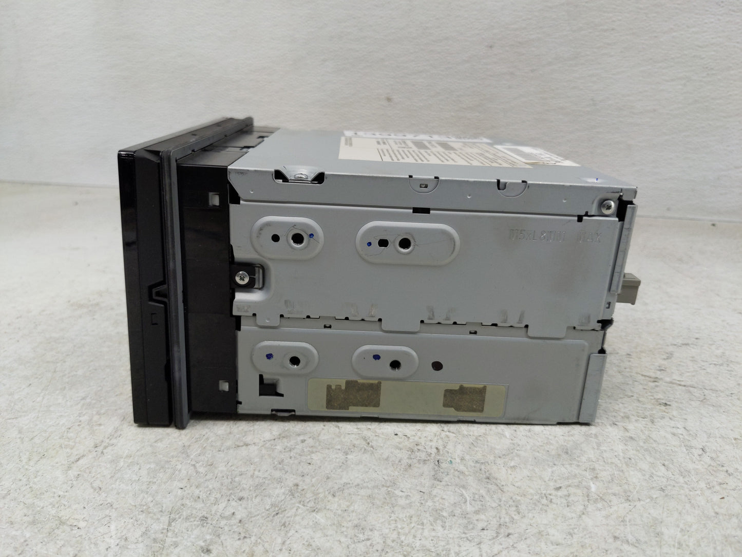 2015-2016 Honda Cr-V Radio AM FM Cd Player Receiver Replacement P/N:39100-T1W-A01-M1 Fits Fits 2015 2016 OEM Used Auto Parts