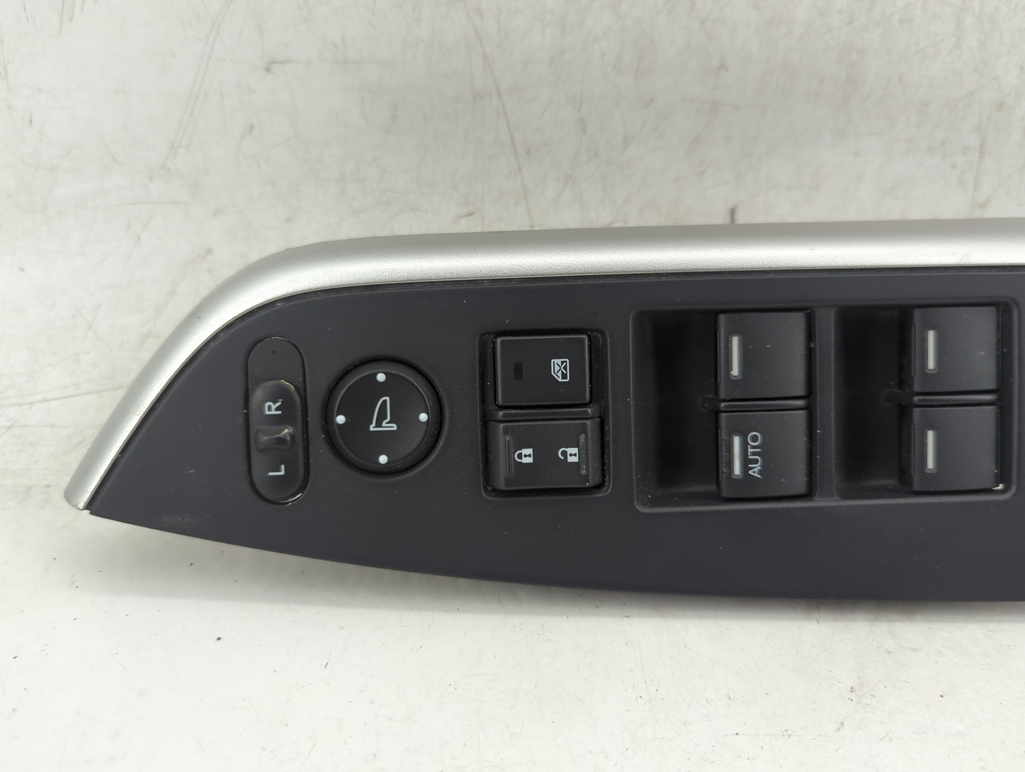 2014-2016 Honda Cr-V Master Power Window Switch Replacement Driver Side Left P/N:83591-T0A-A310-20 Fits Fits 2014 2015 2016 