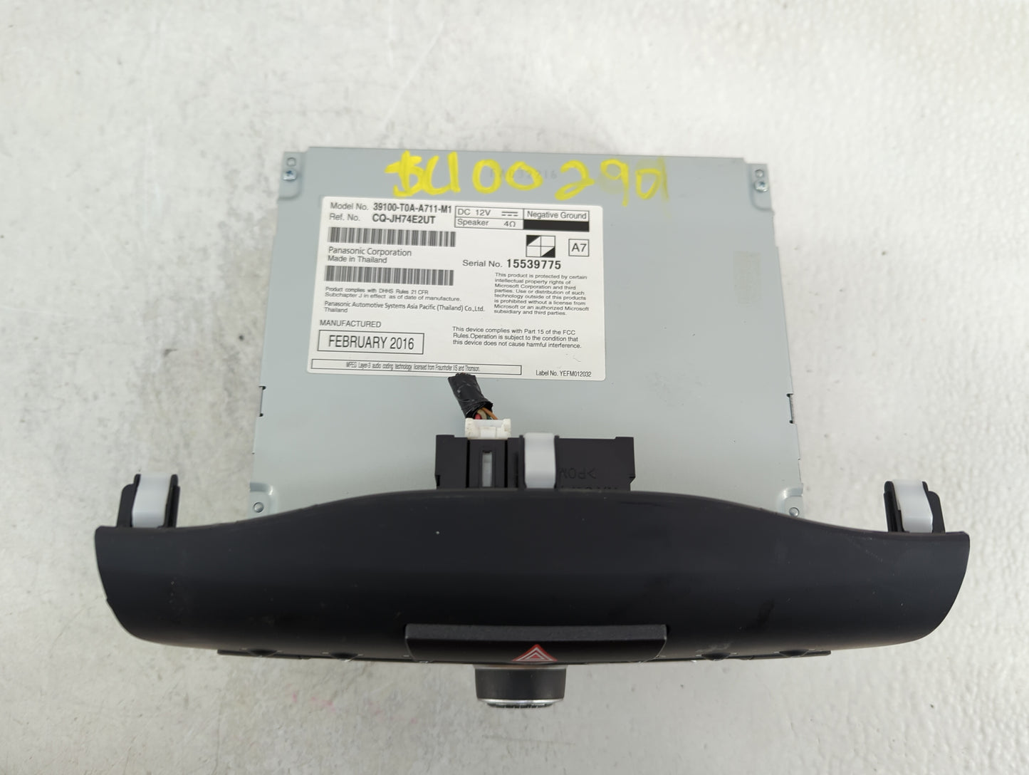 2016 Honda Cr-V Radio AM FM Cd Player Receiver Replacement P/N:39100-T0A-A71-M1 Fits OEM Used Auto Parts - Oemusedautoparts1