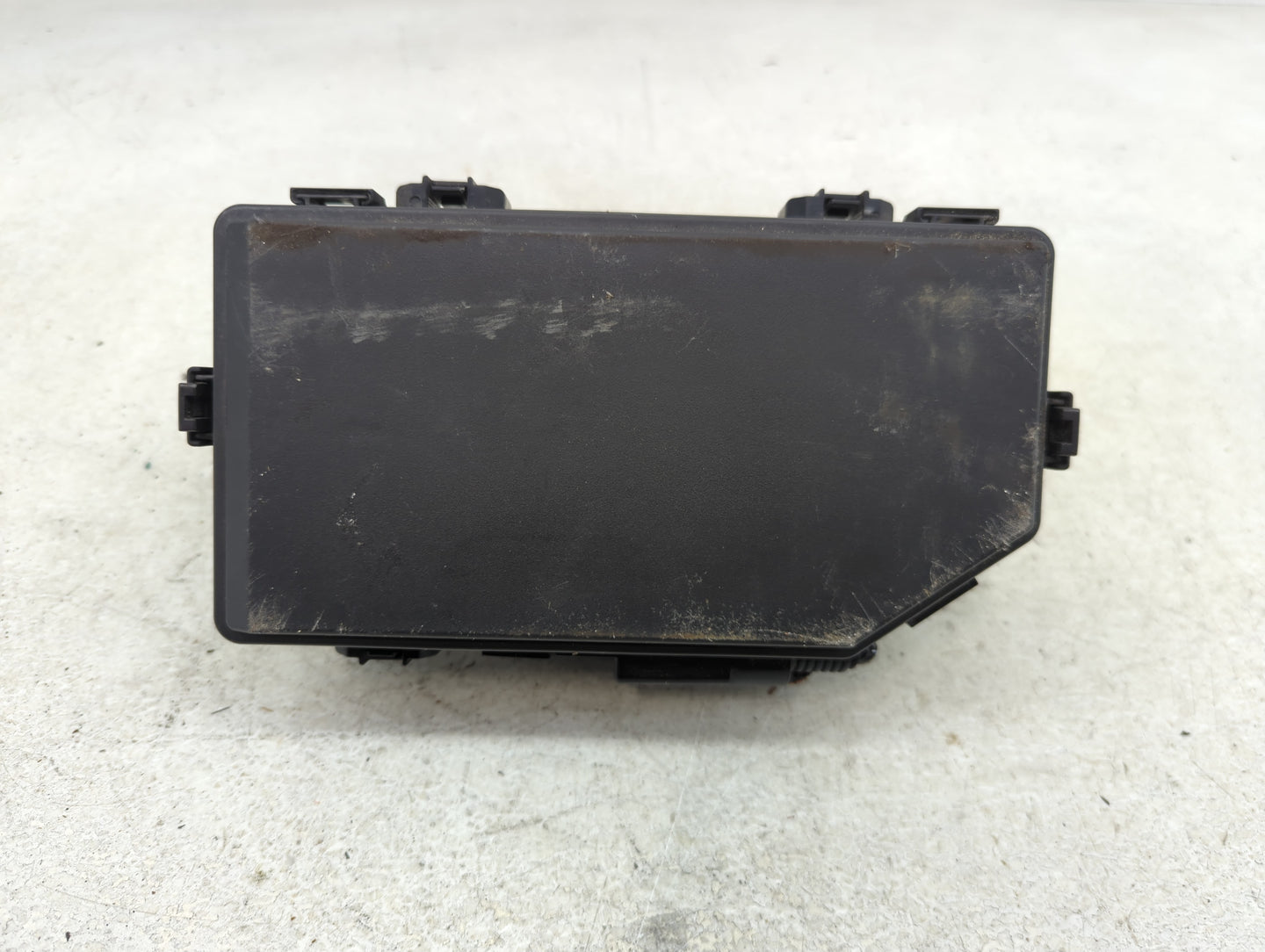 2015-2016 Honda Cr-V Fusebox Fuse Box Panel Relay Module Fits Fits 2015 2016 OEM Used Auto Parts - Oemusedautoparts1.com
