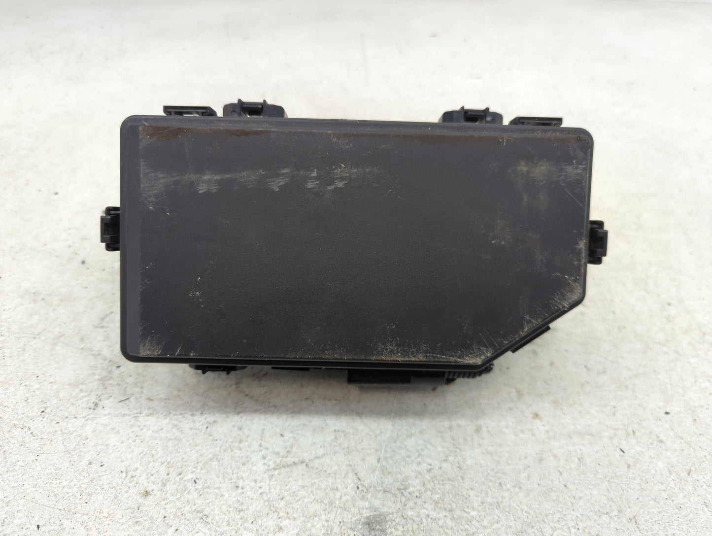 2015-2016 Honda Cr-V Fusebox Fuse Box Panel Relay Module Fits Fits 2015 2016 OEM Used Auto Parts - Oemusedautoparts1.com