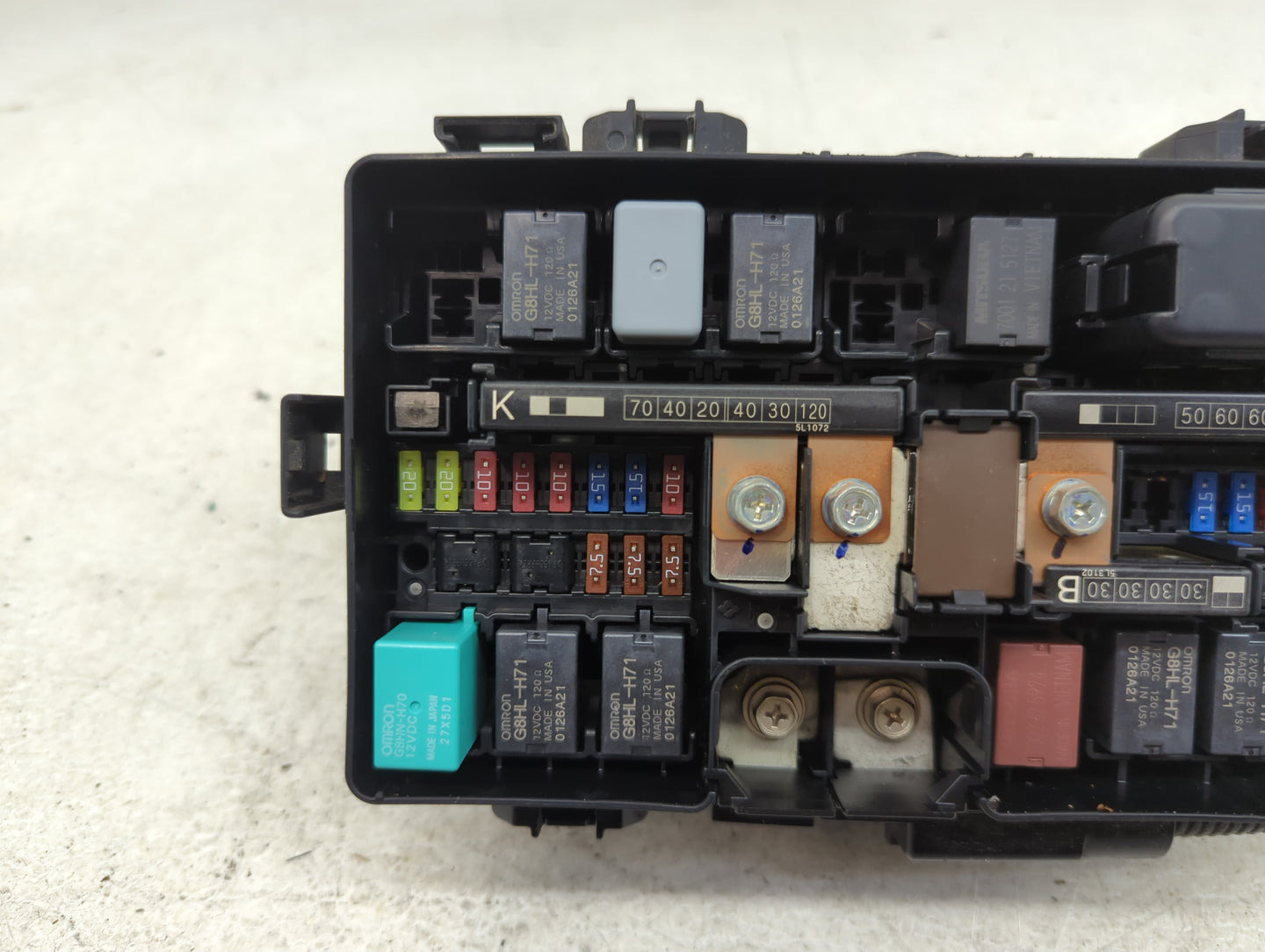 2015-2016 Honda Cr-V Fusebox Fuse Box Panel Relay Module Fits Fits 2015 2016 OEM Used Auto Parts - Oemusedautoparts1.com