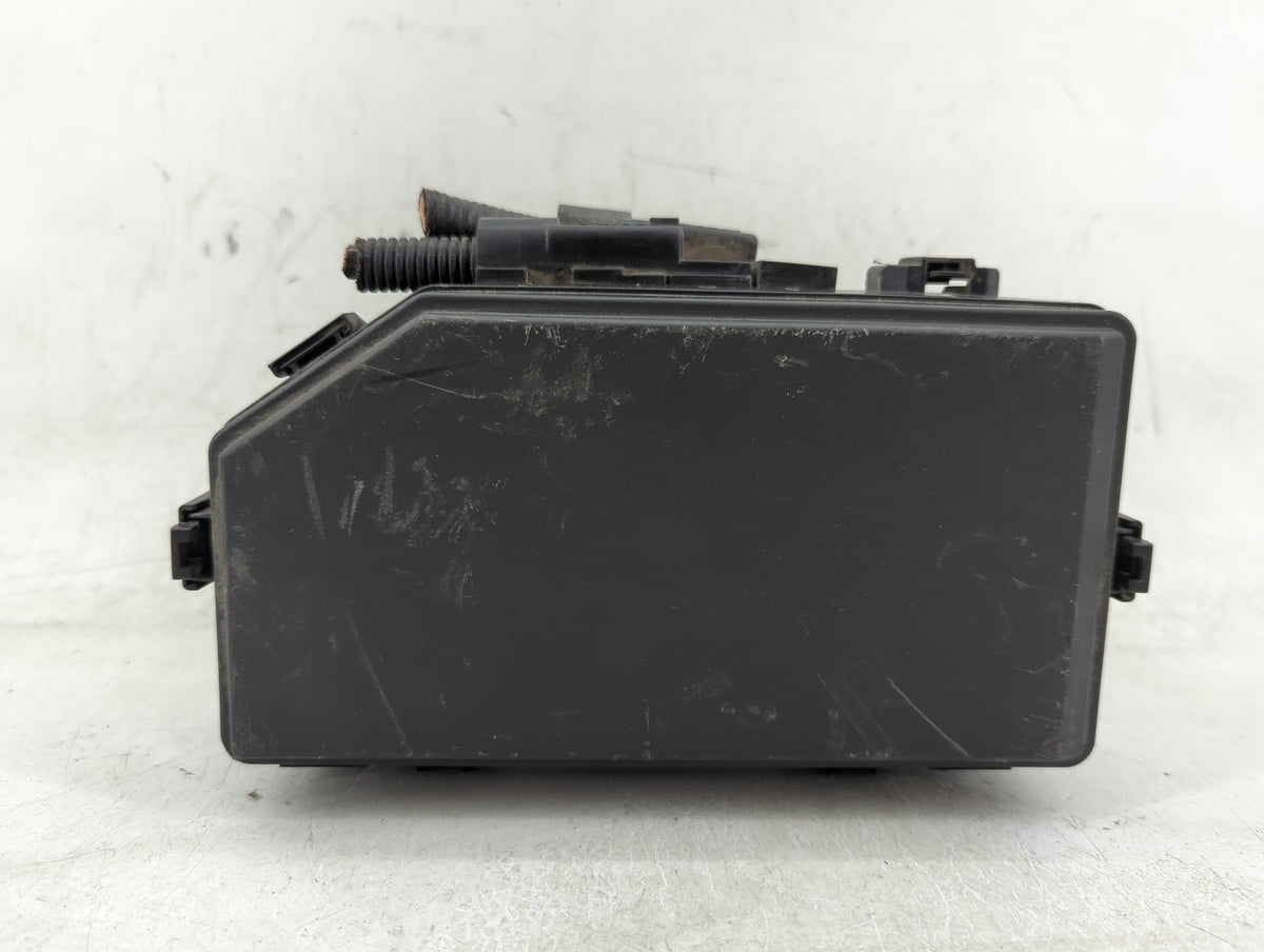2015-2016 Honda Cr-V Fusebox Fuse Box Panel Relay Module P/N:T1W A010 A0 Fits Fits 2015 2016 OEM Used Auto Parts - Oemusedau