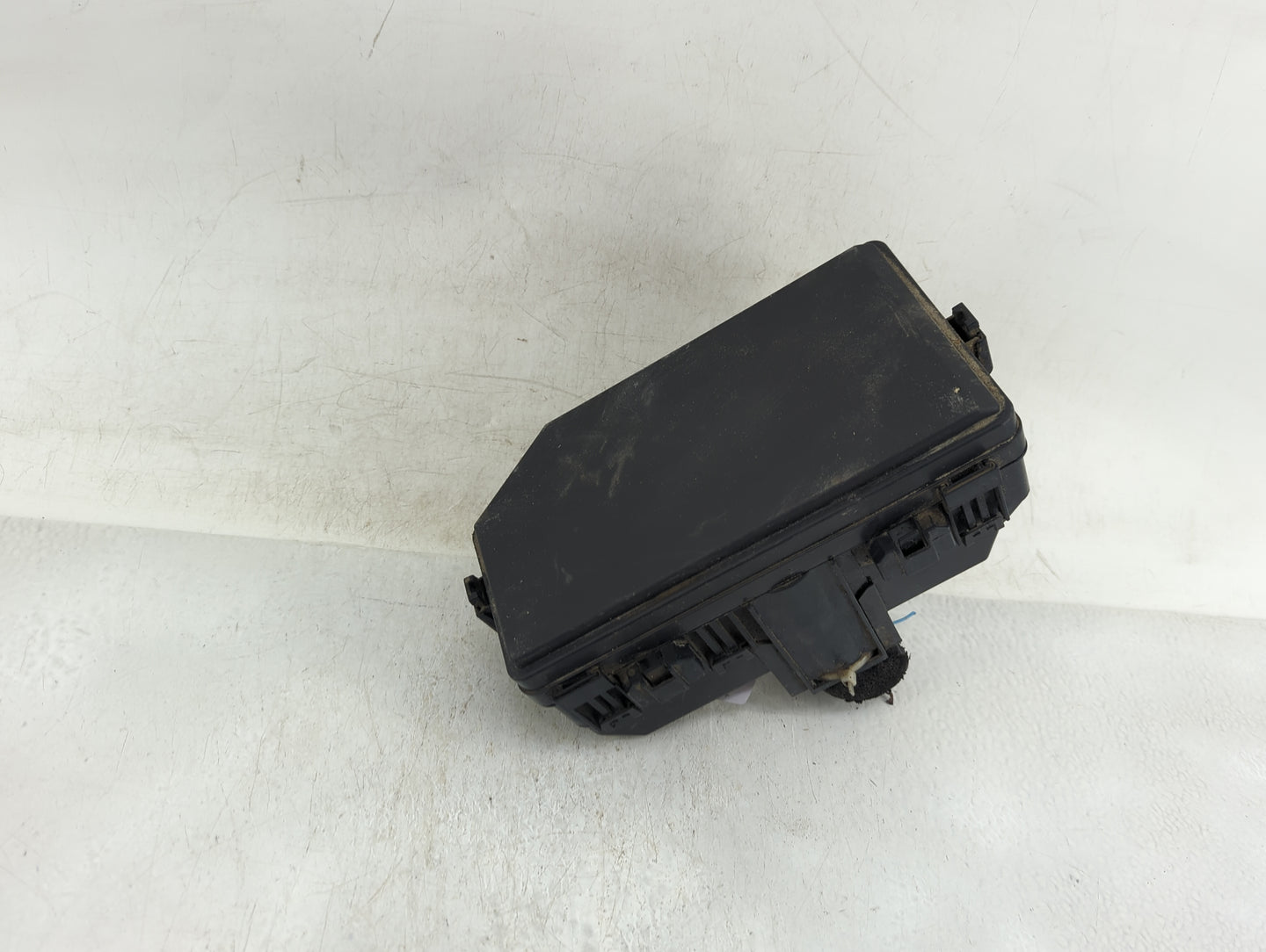 2015-2016 Honda Cr-V Fusebox Fuse Box Panel Relay Module P/N:T1W A010 A0 Fits Fits 2015 2016 OEM Used Auto Parts - Oemusedau