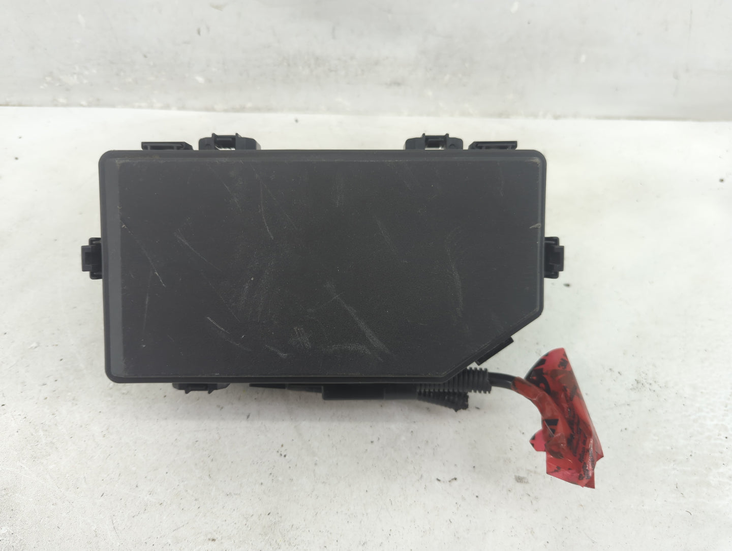 2015-2016 Honda Cr-V Fusebox Fuse Box Panel Relay Module Fits Fits 2015 2016 OEM Used Auto Parts - Oemusedautoparts1.com