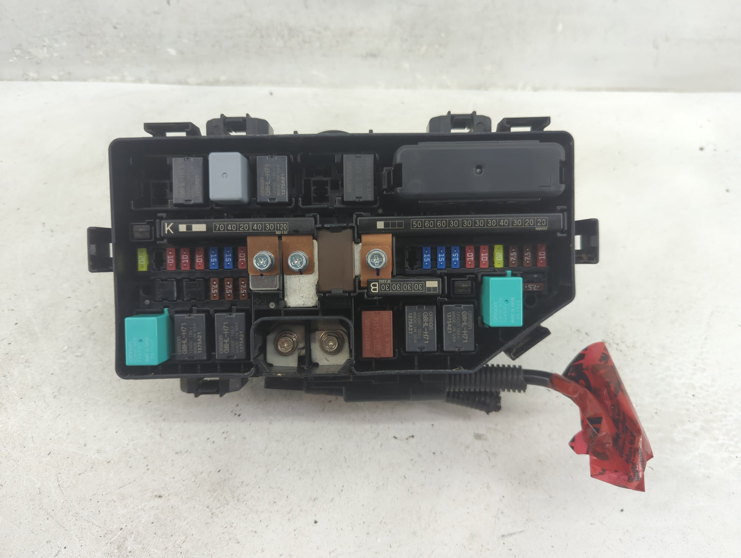 2015-2016 Honda Cr-V Fusebox Fuse Box Panel Relay Module Fits Fits 2015 2016 OEM Used Auto Parts - Oemusedautoparts1.com