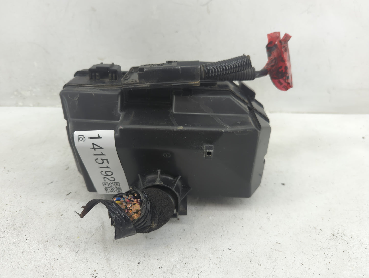 2015-2016 Honda Cr-V Fusebox Fuse Box Panel Relay Module Fits Fits 2015 2016 OEM Used Auto Parts - Oemusedautoparts1.com
