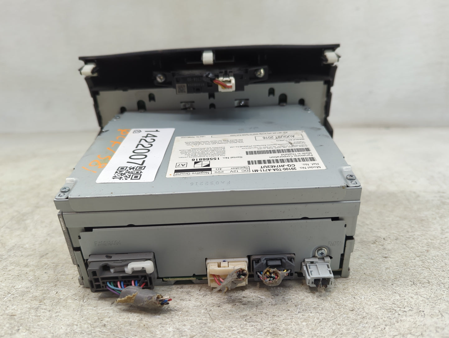 2016 Honda Cr-V Radio AM FM Cd Player Receiver Replacement P/N:39100-T0A-A711-M1 Fits OEM Used Auto Parts - Oemusedautoparts