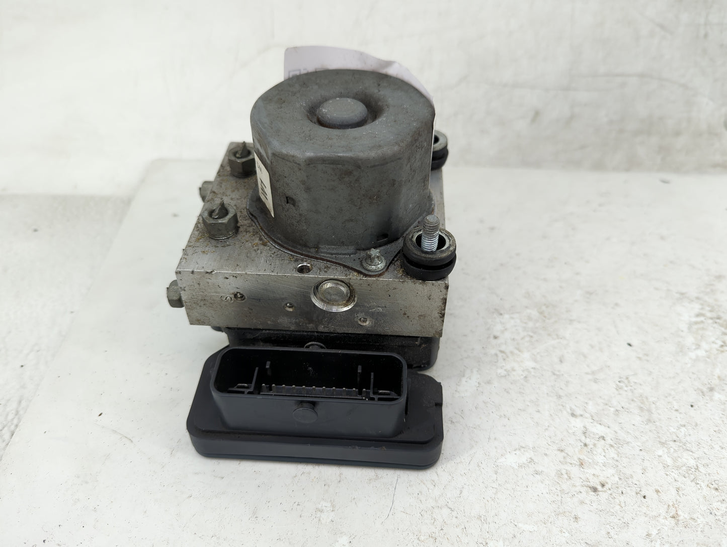 2015-2016 Honda Cr-V ABS Pump Control Module Replacement P/N:W160598640203918 Fits Fits 2015 2016 OEM Used Auto Parts - Oemu