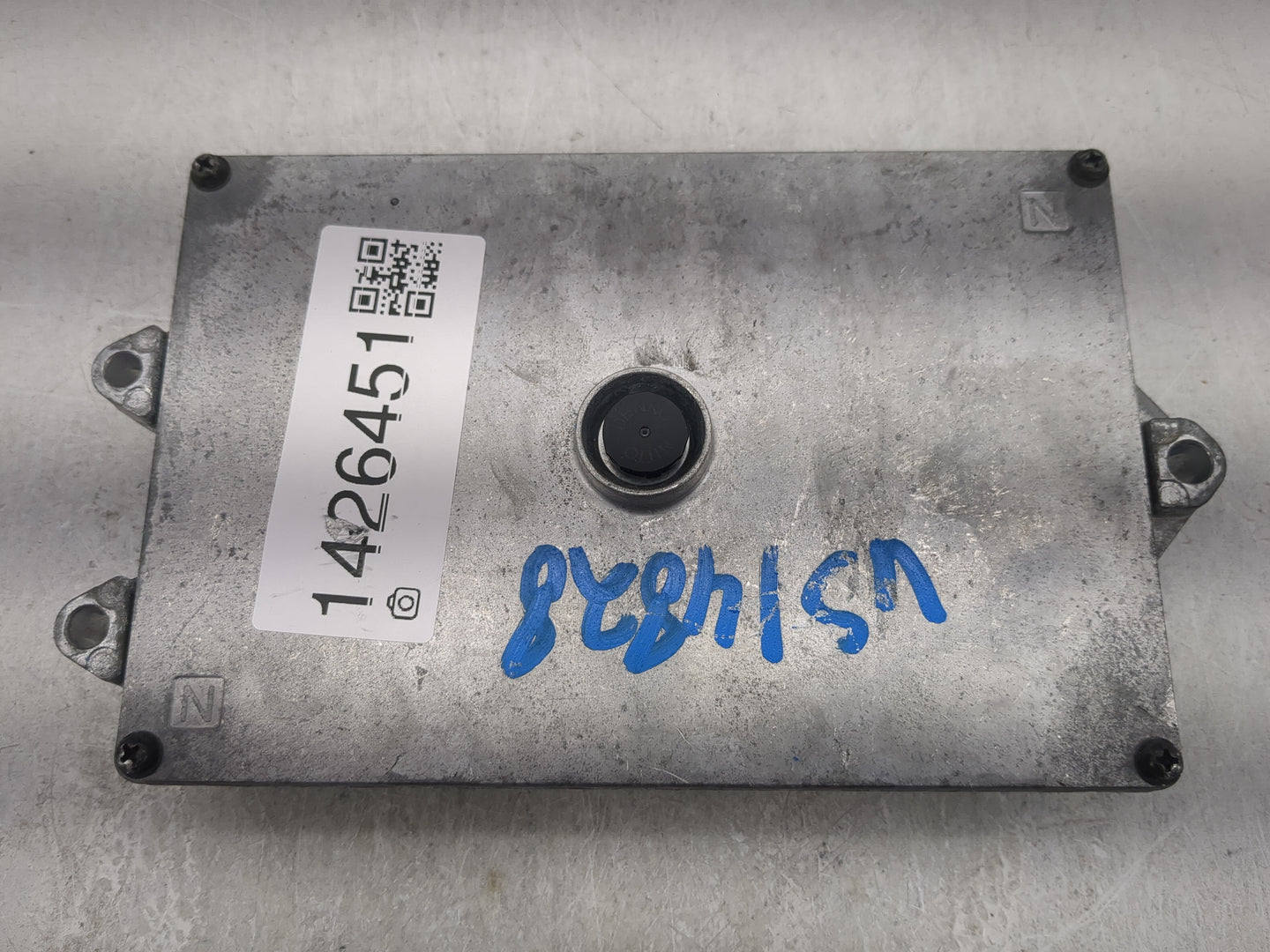 2016 Honda Cr-V PCM Engine Control Computer ECU ECM PCU OEM P/N:37820-5LA-A11 37820-5LA-A12 Fits OEM Used Auto Parts - Oemus