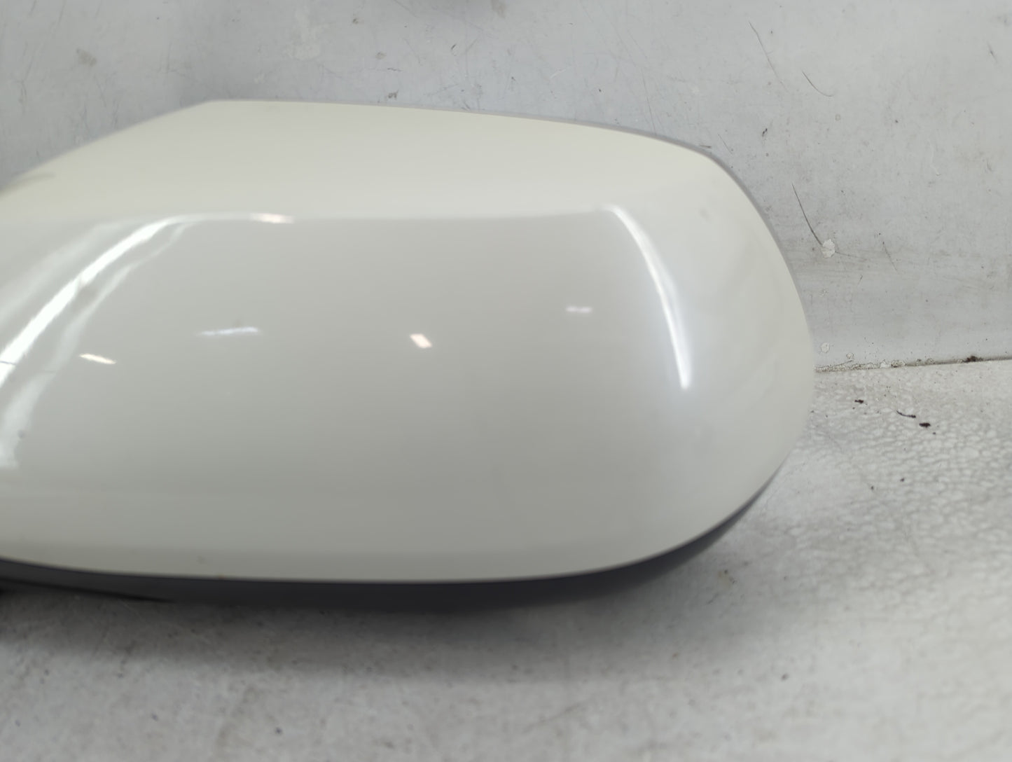 2015-2016 Honda Cr-V Driver Side View Mirror - Left Door Mirror OEM Used - Oemusedautoparts1.com