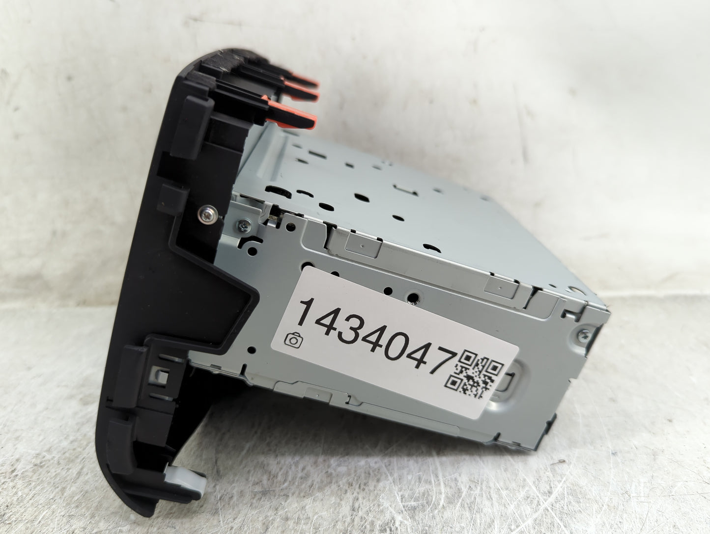 2015-2016 Honda Cr-V Radio AM FM Cd Player Receiver Replacement P/N:39100-T0A-A911-M1 CQ-JH74E1UT Fits Fits 2015 2016 OEM Us