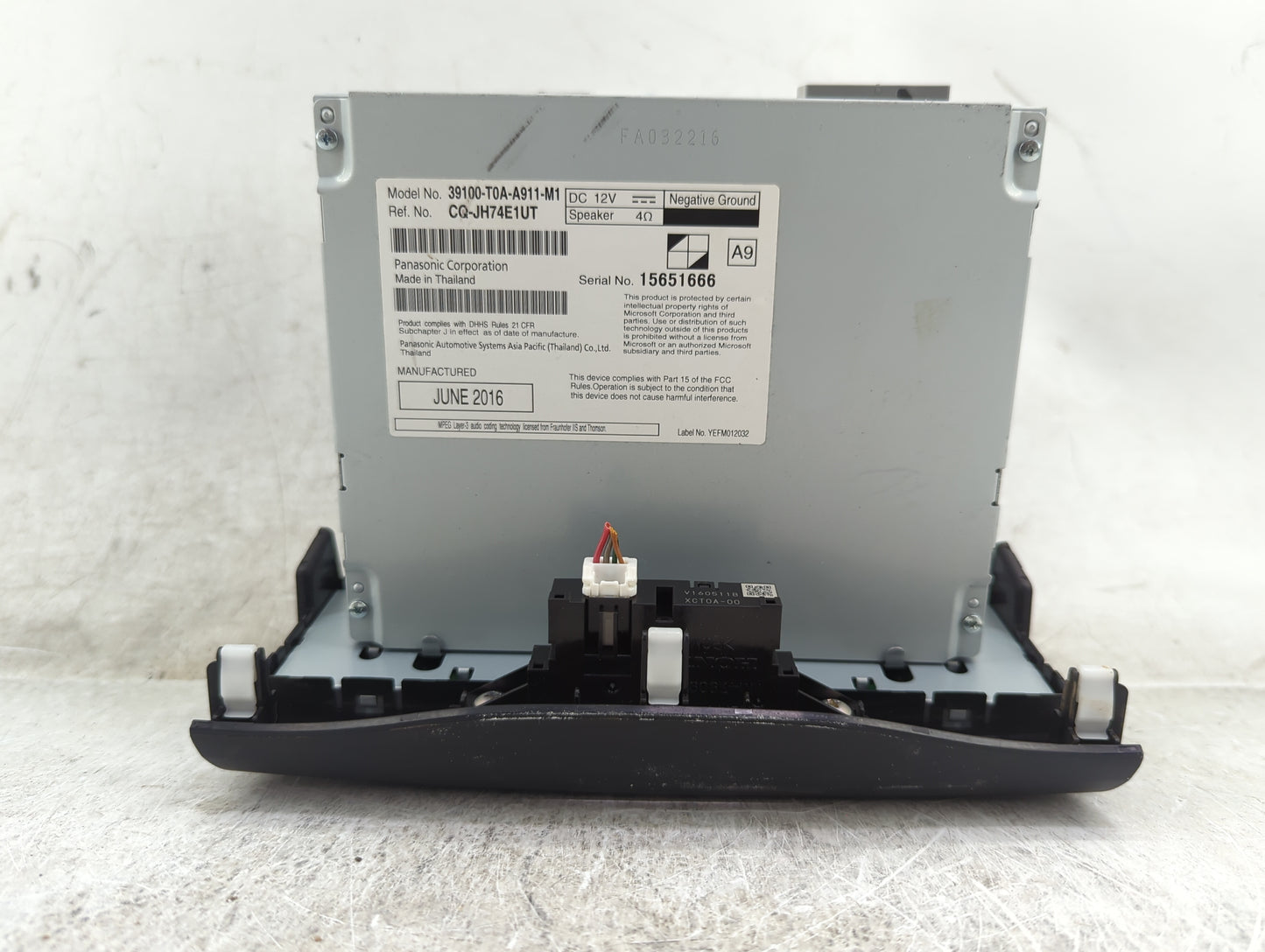2015-2016 Honda Cr-V Radio AM FM Cd Player Receiver Replacement P/N:39100-T0A-A911-M1 CQ-JH74E1UT Fits Fits 2015 2016 OEM Us
