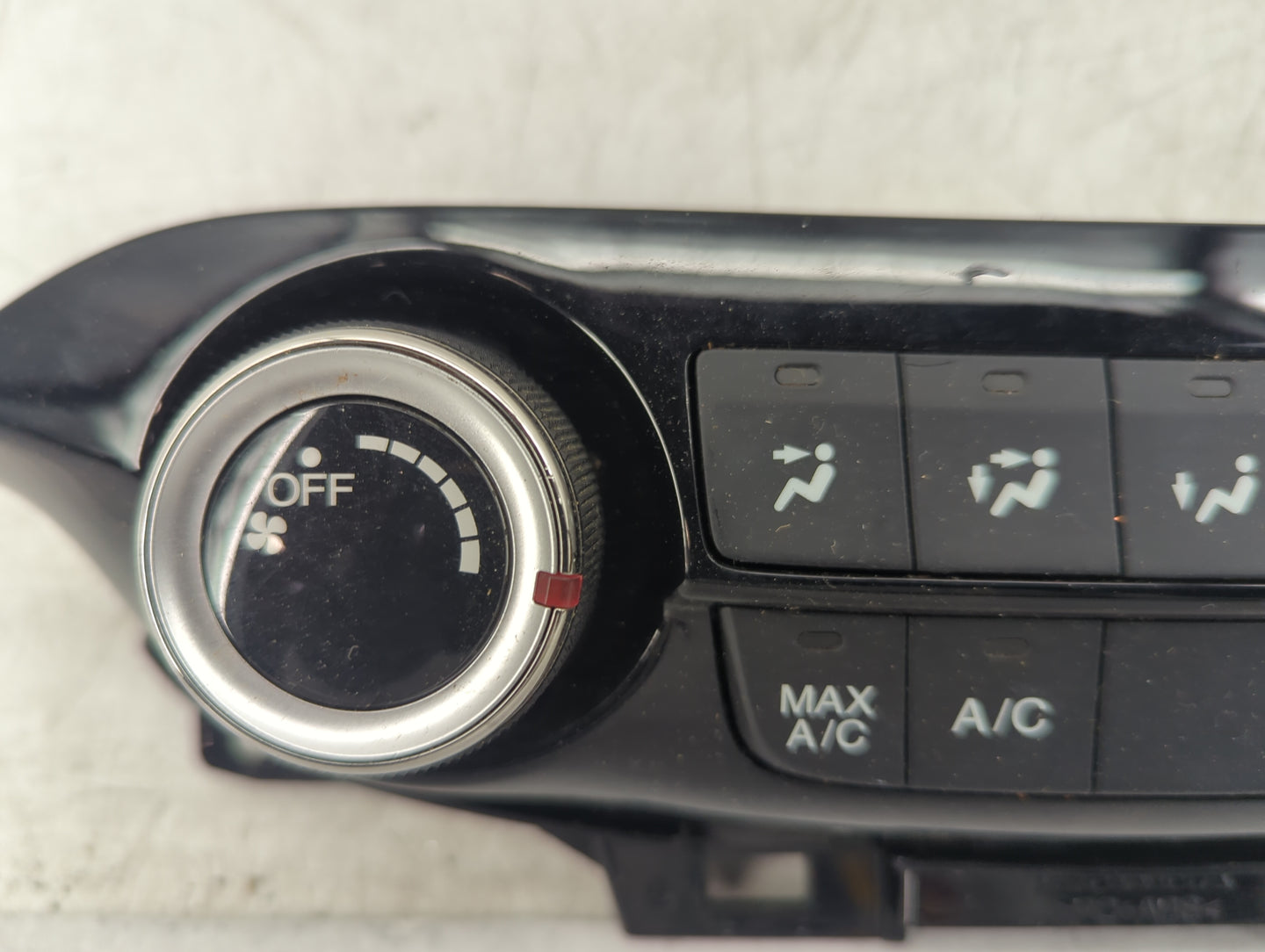 2015-2016 Honda Cr-V Climate Control Module Temperature AC/Heater Replacement Fits Fits 2015 2016 OEM Used Auto Parts - Oemu