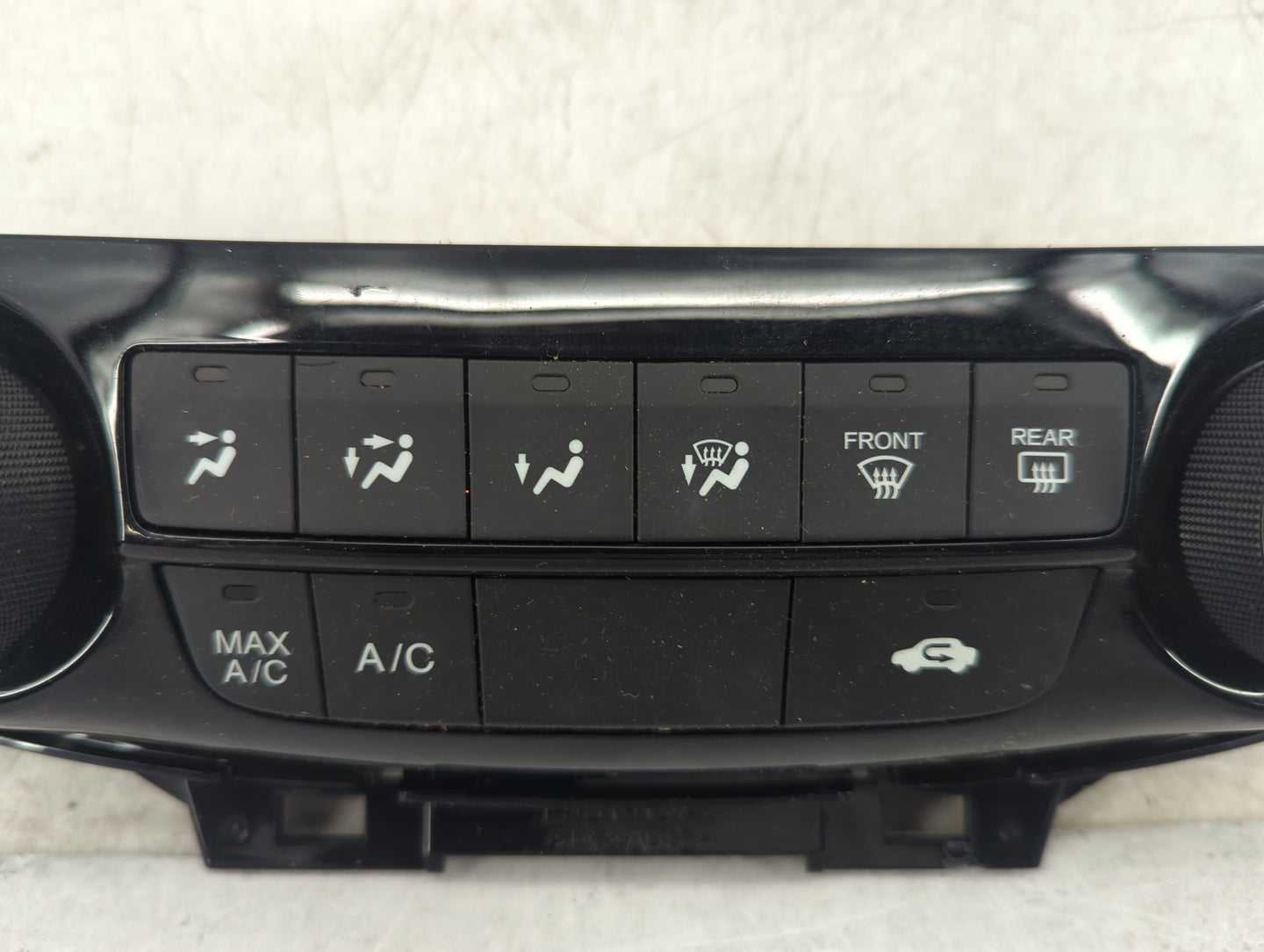 2015-2016 Honda Cr-V Climate Control Module Temperature AC/Heater Replacement Fits Fits 2015 2016 OEM Used Auto Parts - Oemu