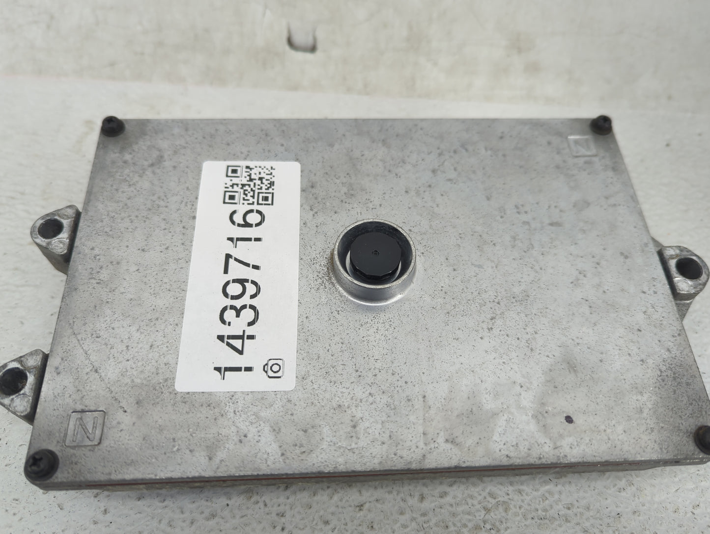 2016 Honda Cr-V PCM Engine Control Computer ECU ECM PCU OEM P/N:37820-5LA-A11 H660-109898 Fits OEM Used Auto Parts - Oemused
